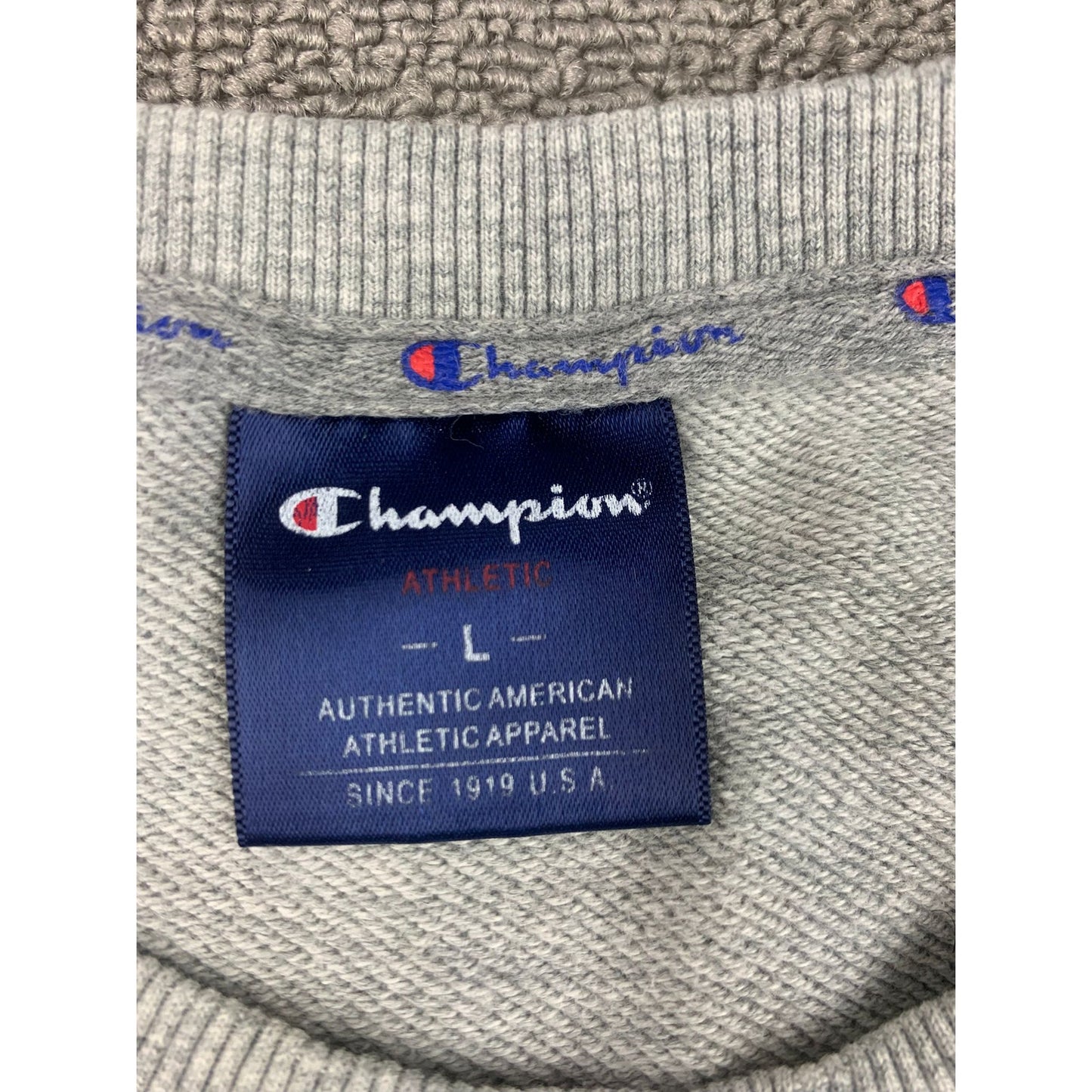 Champion Men's Large Reverse Weave 3D Embroidered Crew Sweatshirt