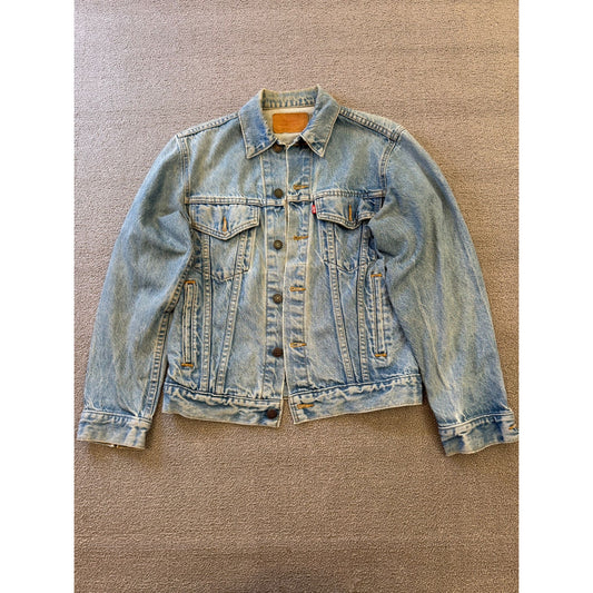Levi's Vintage Women's Blue 26 Denim Trucker Jacket Light Wash Classic Style