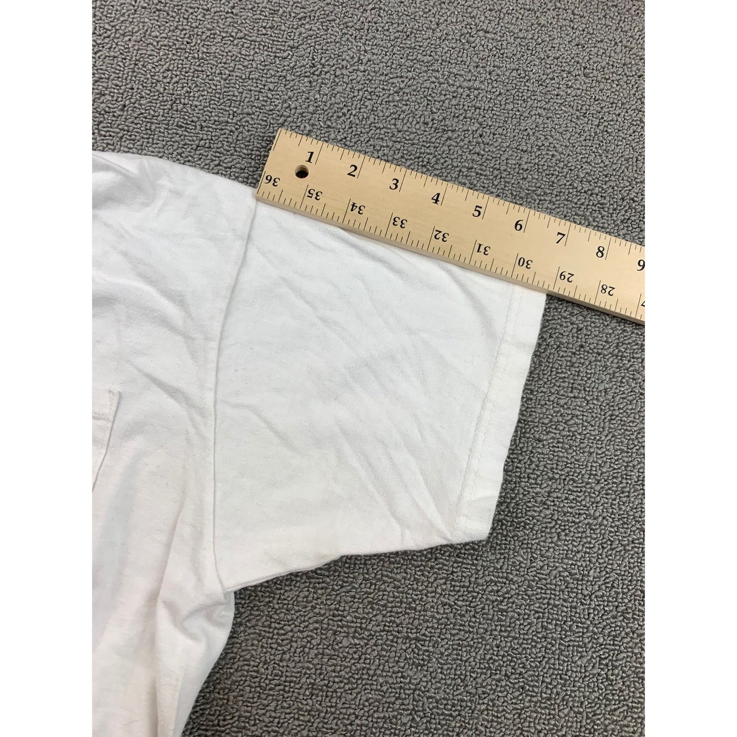 Left Field Woman Medium Sportswear Wild Air Crop Top Shirt White Pocket Tee