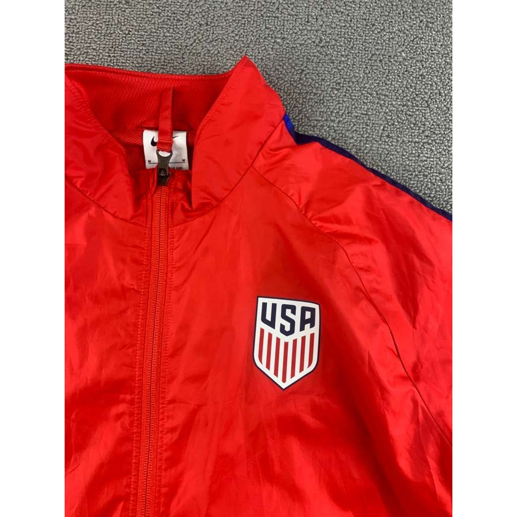 Nike Soccer Jacket Men's M Red Full Zip Mesh Lined Team USA Crest Logo Swoosh