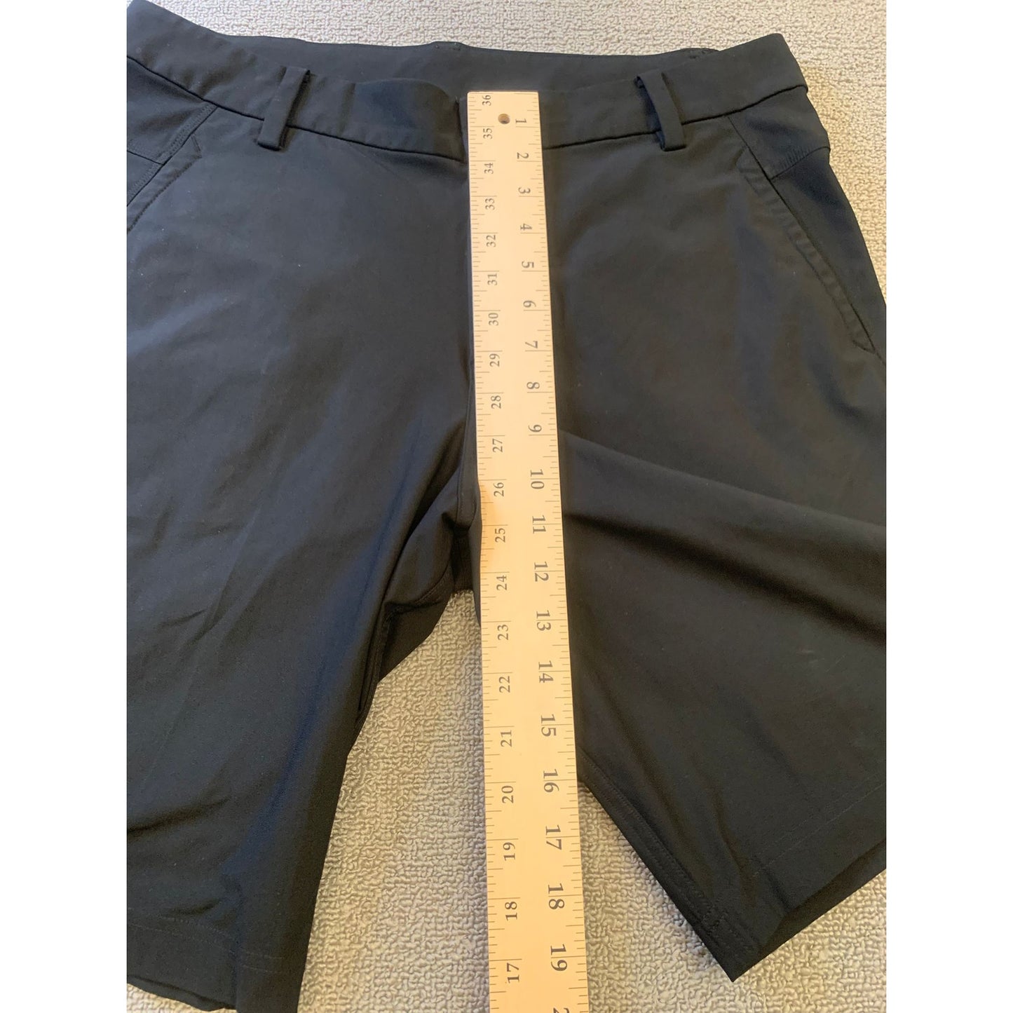 LULULEMON Men's Shorts 36 Black Golf Shorts Strech