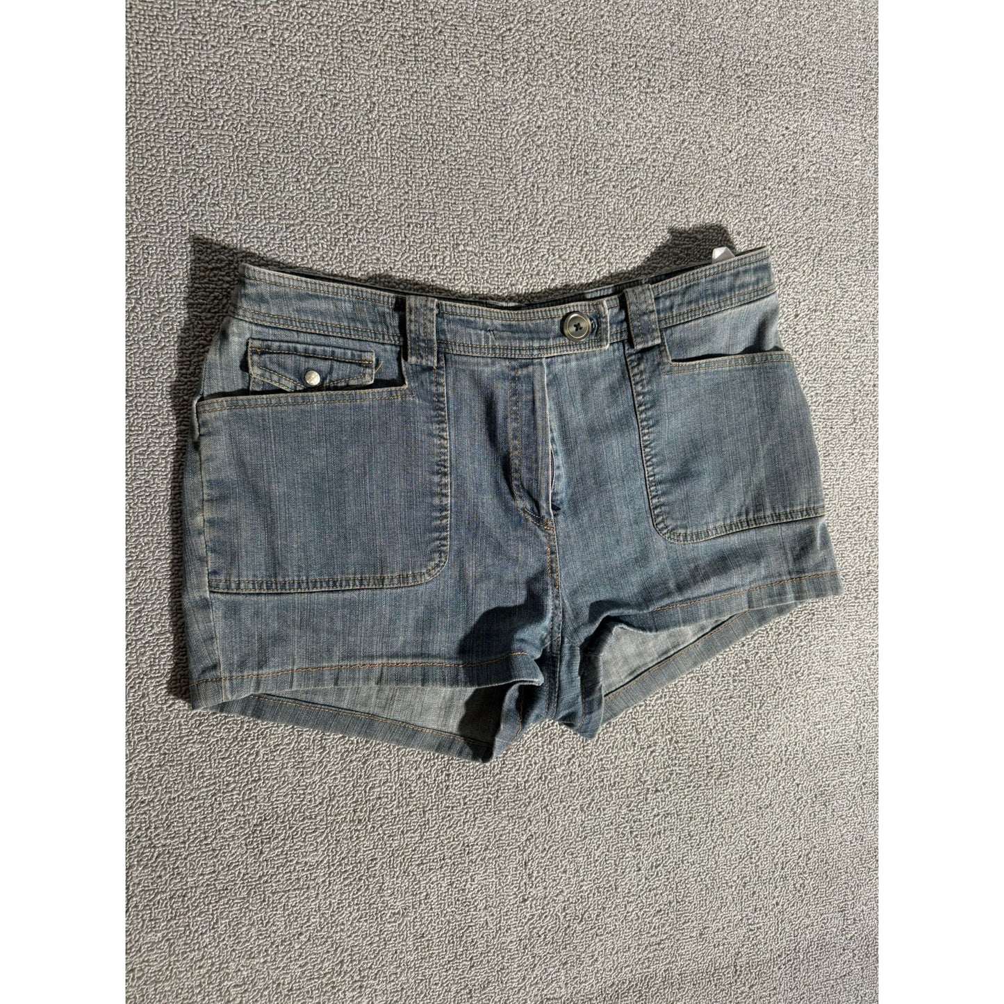 Fila Golf Italy Vintage Women 28 Denim Short Light Wash Chic