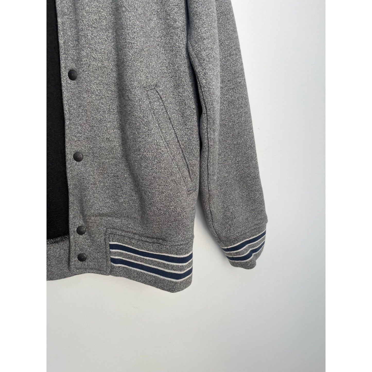 Levis Varsity Jacket Men L Gray Wool Vinatge Rare Blend Snap Front Striped Trim