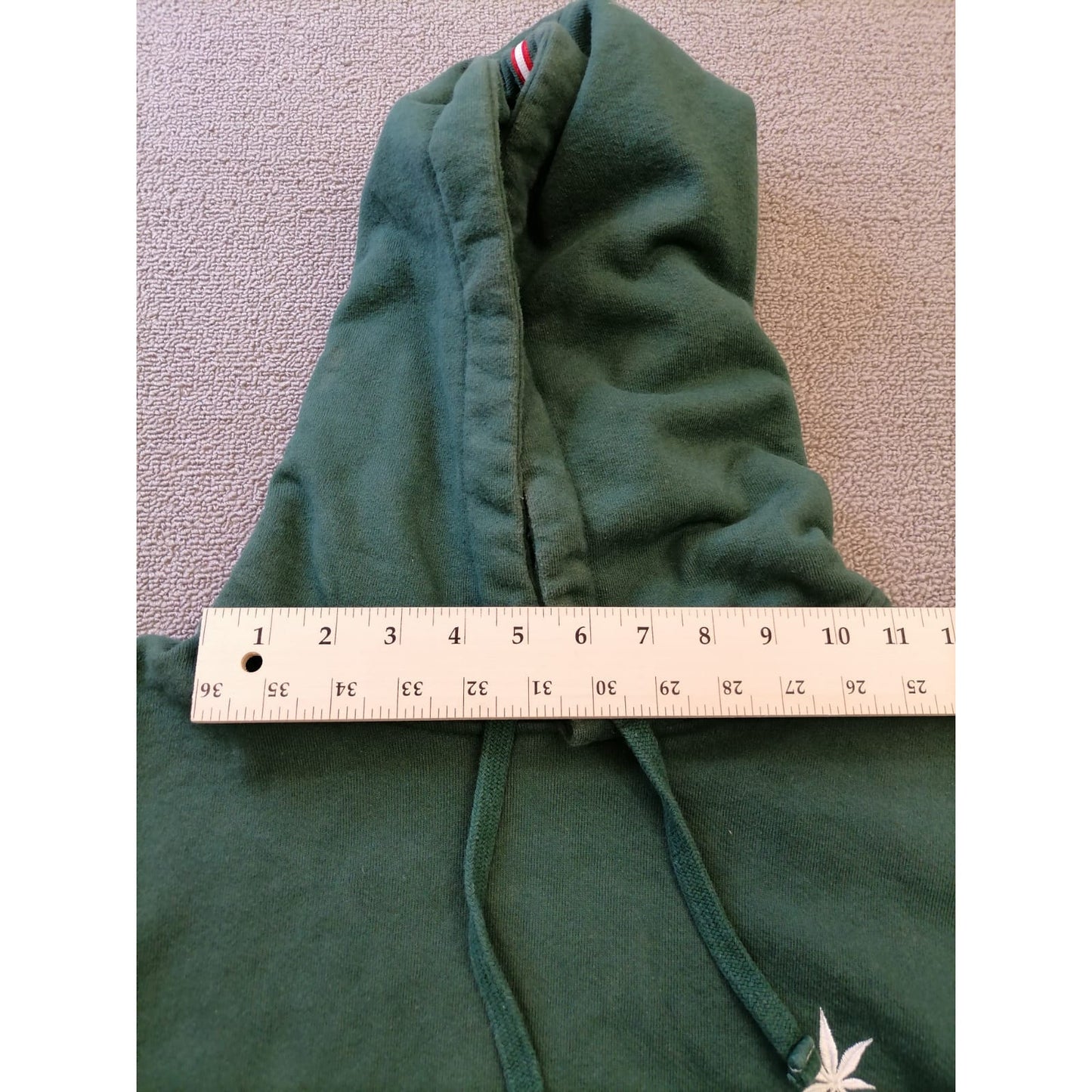 BOAST Men M Green Pullover Hoodie Sporty Comfort  Signature Cannabis Leaf Logo