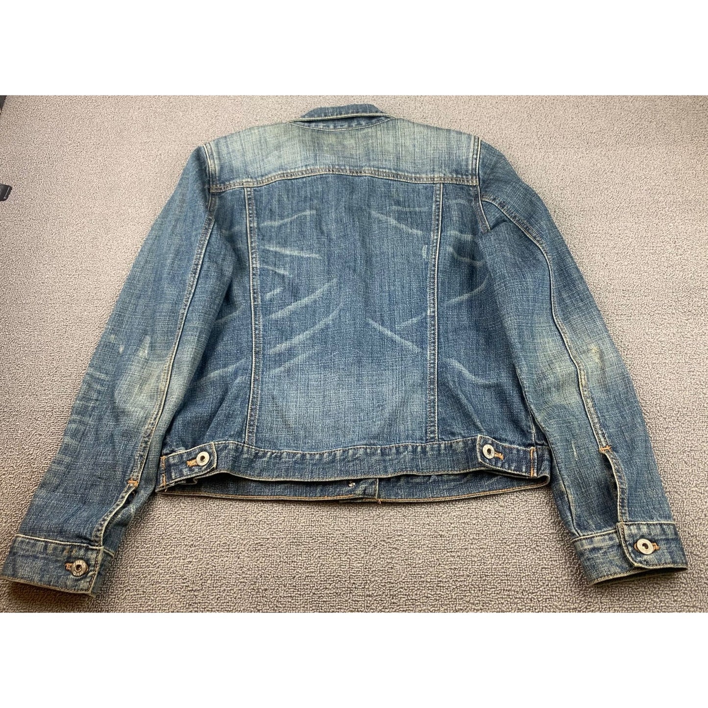Vintage Y2K Gap Women's Large Blue Washed Distressed Fit Denim Jacket