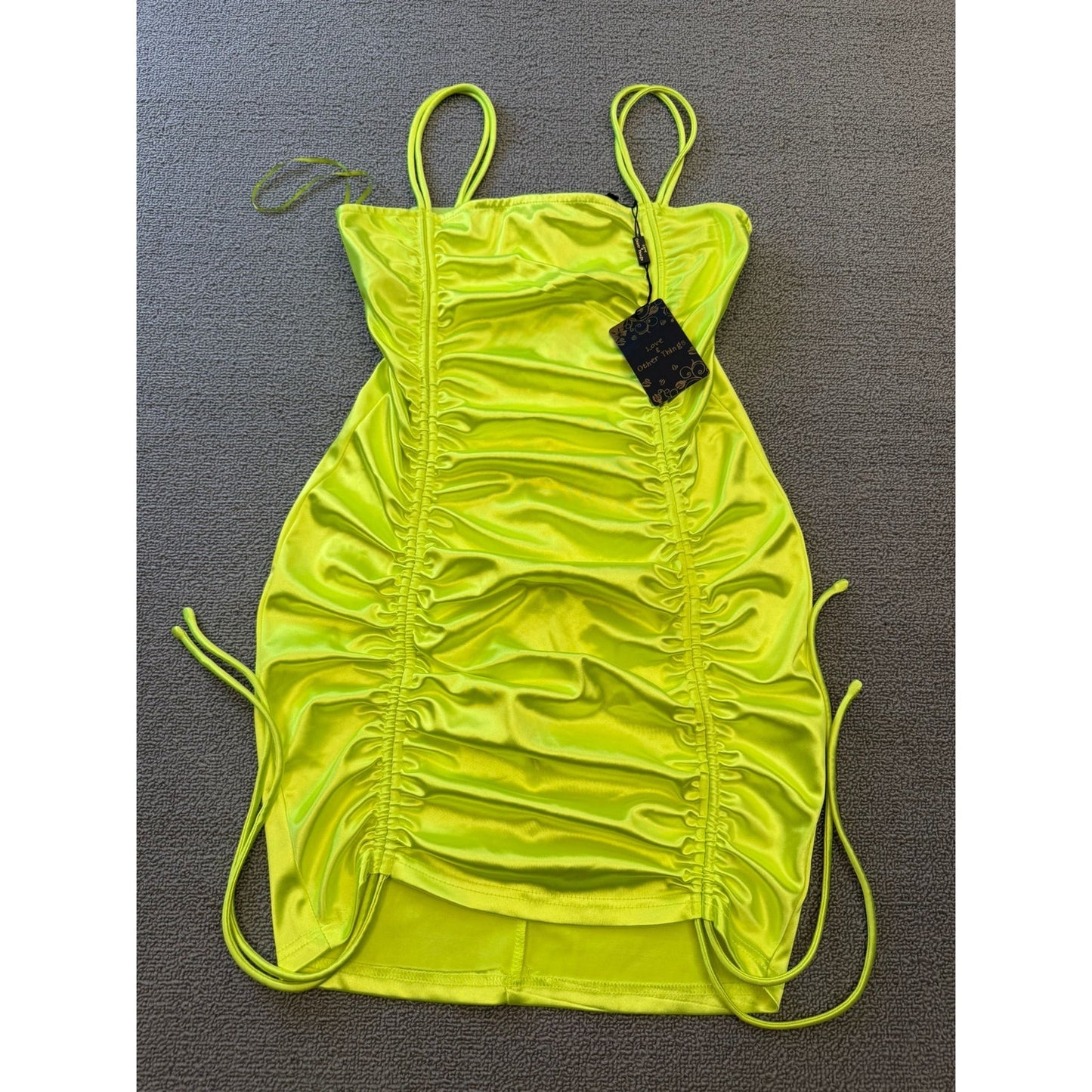Love And Other Things Female Medium Chartreuse Ruched Party Dress NWT Trendy
