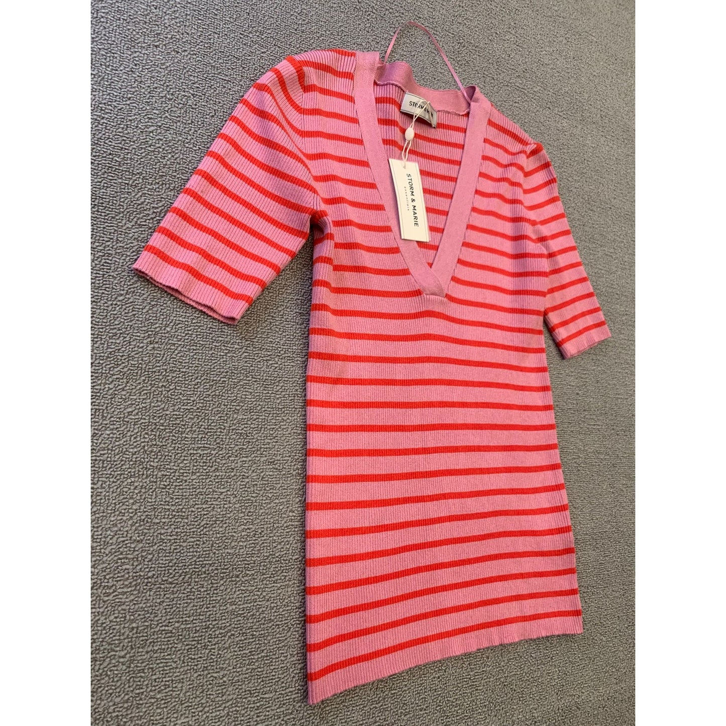 Storm & Marie Women's Large Pink Red Striped Knit Blouse