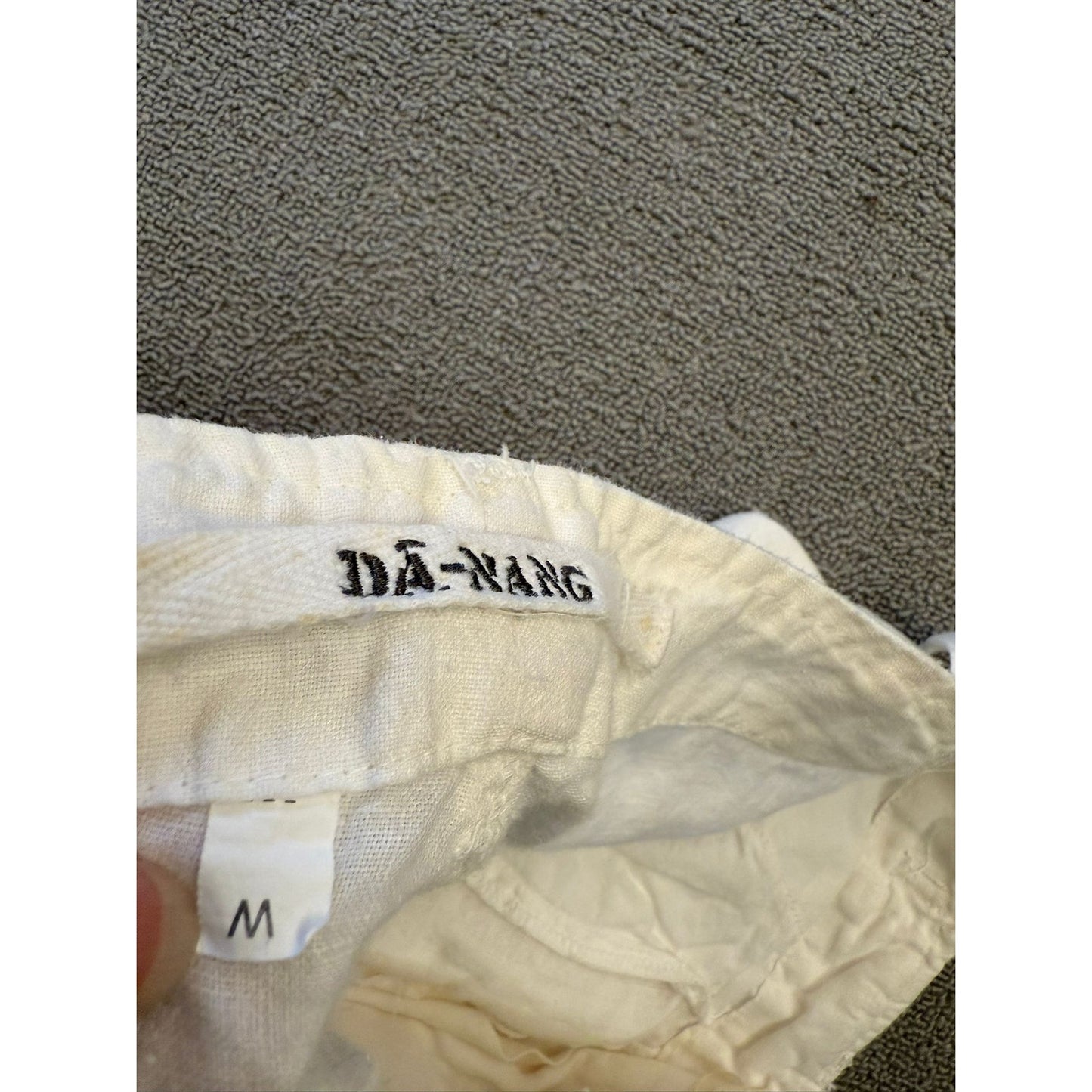 Dā Nang Women Medium White Linen Capris Pants Adjustable Hem