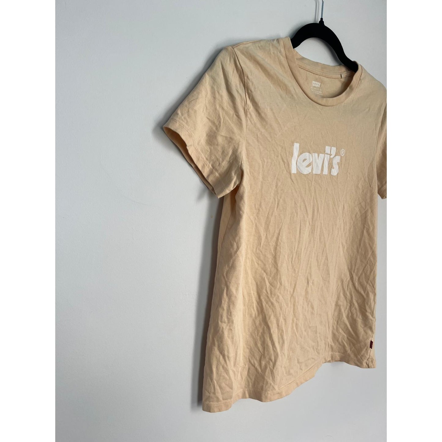 Levis Logo T Shirt Women Small Beige Short Sleeve Crewneck Cotton Tee