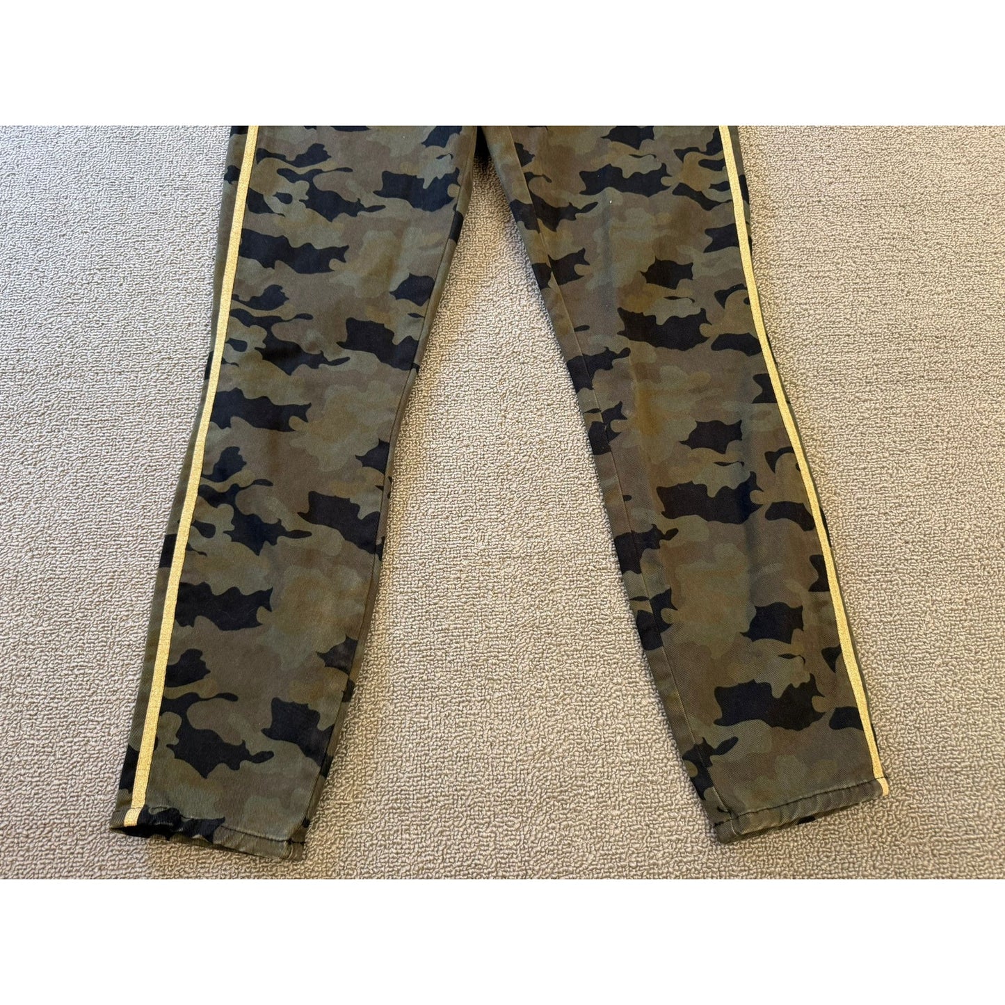 L'AGENCE Women's Camouflage Skinny Jeans 26 Green Black Yellow Side Stripe