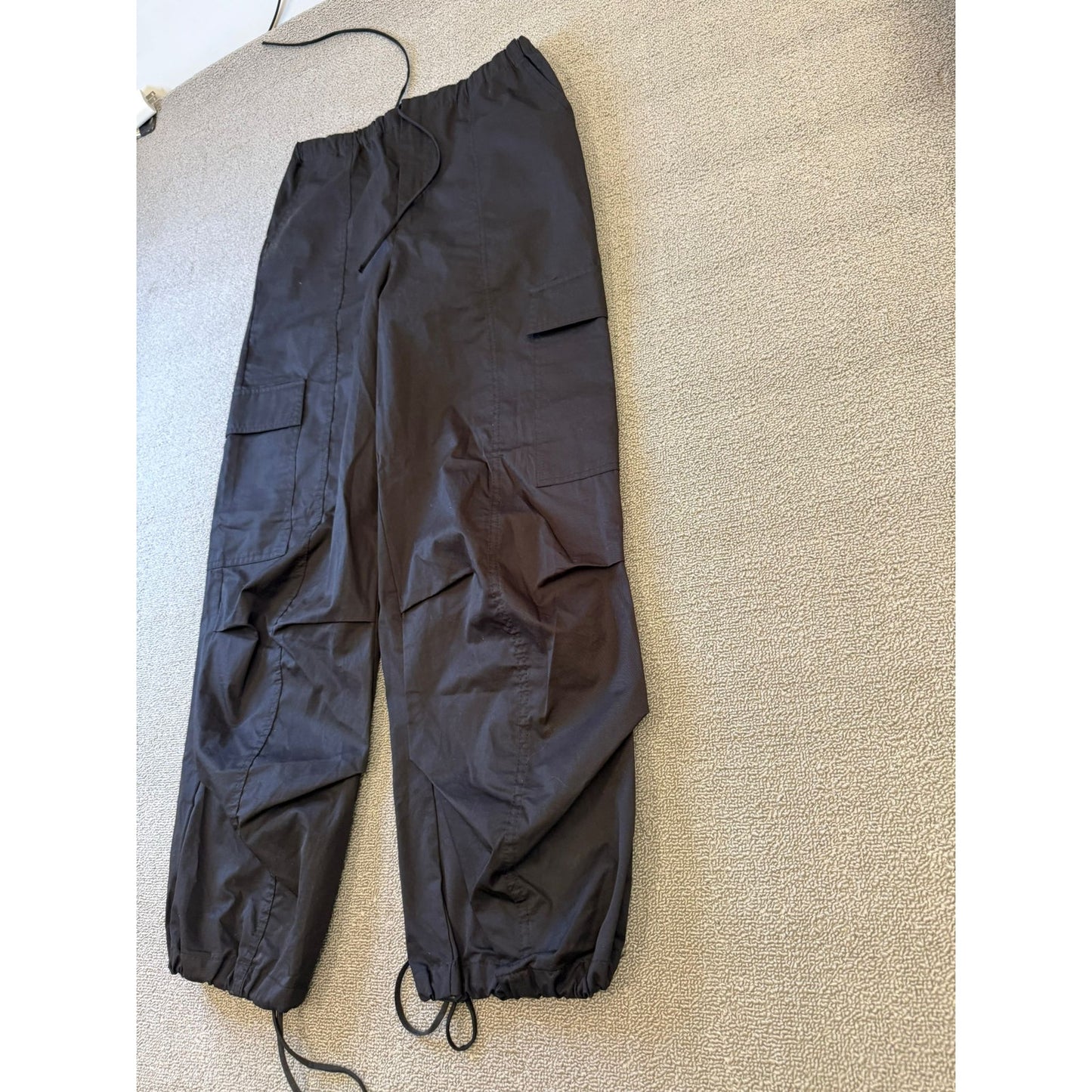 ZARA Women's Parachute Cargo Pants XS Black Wide Leg Drawstring Streetwear