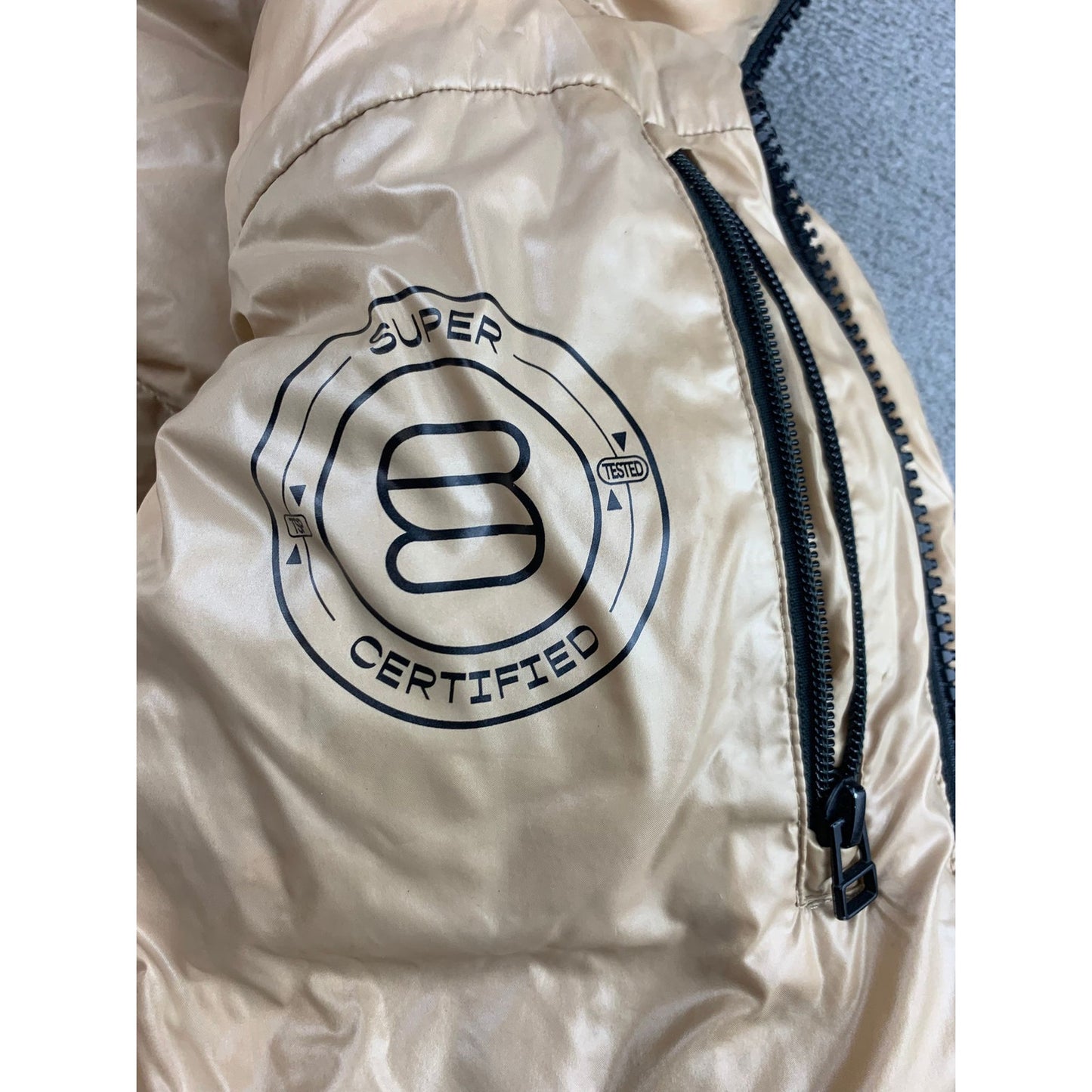 Aritzia The Super Puff Womens Large Tan Hooded Quilted Puffer Down Coat
