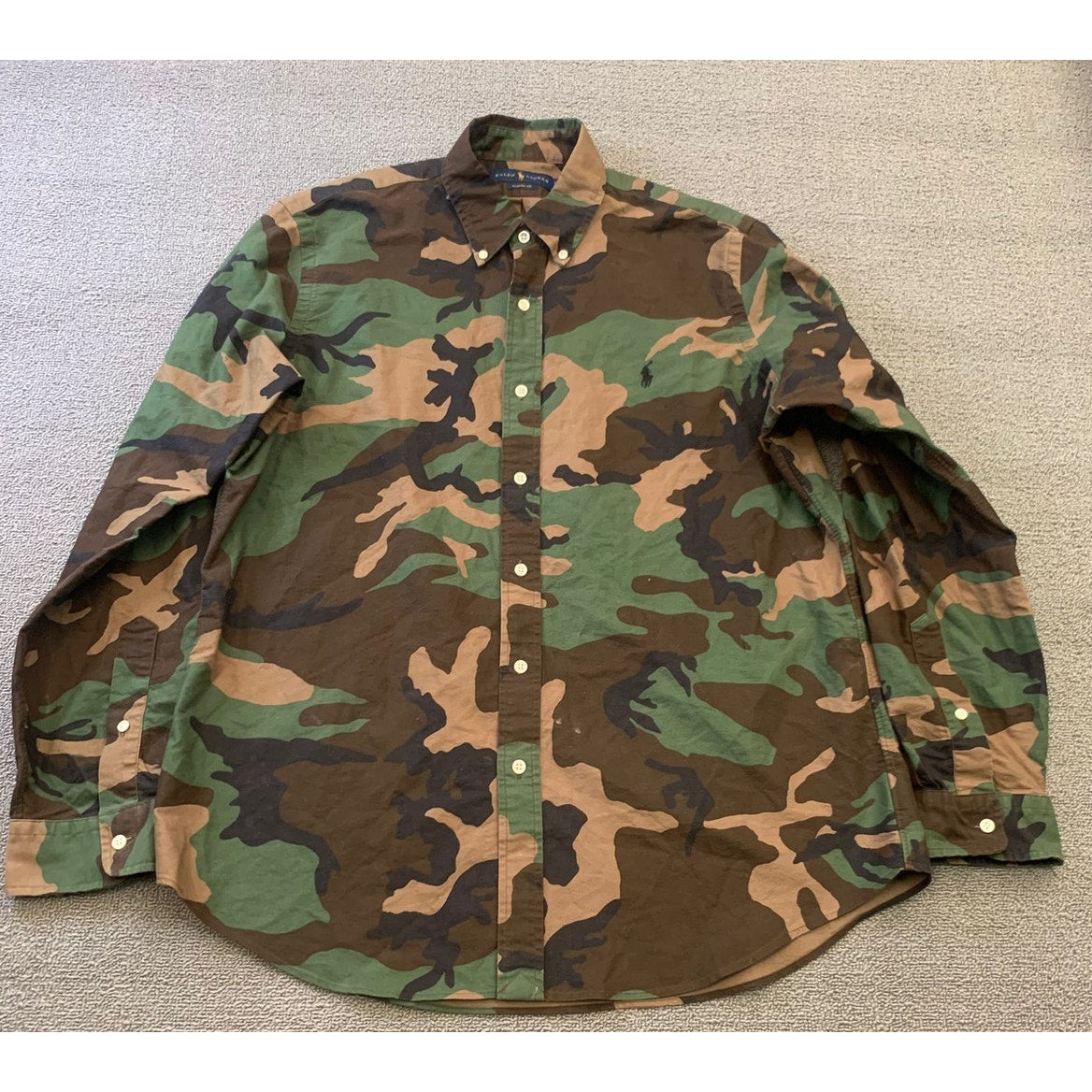 Ralph Lauren Men's Large Green Camo Classic Fit Long Sleeve Button Shirt