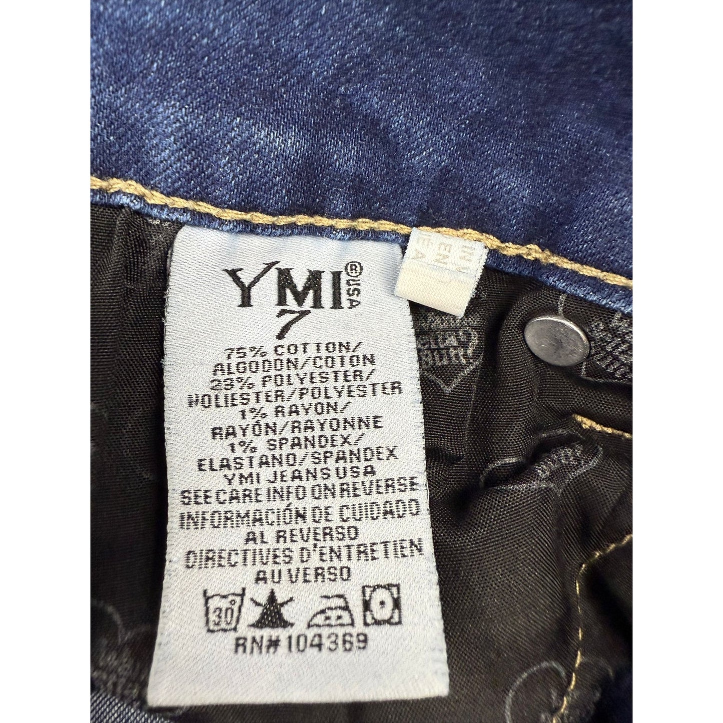 Ymi Wanna Betta Butt Women's Size 7 Dark Blue High Rise Jeans