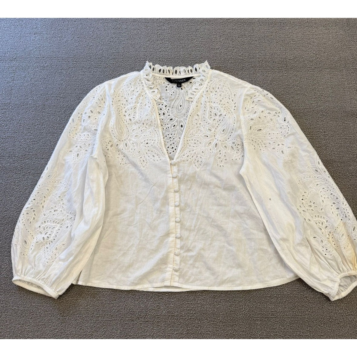 INTERMIX Women's L Large White Eyelet Embroidery Blouse Top