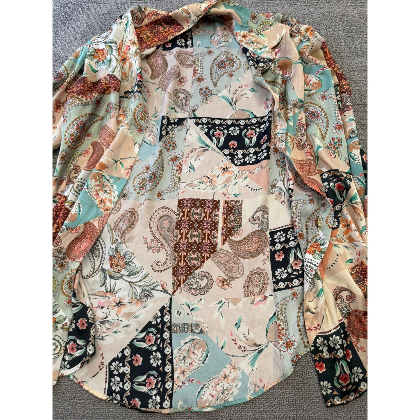 Zara Women's XS Multi-Color Long Sleeve Paisley Boho Button Shirt