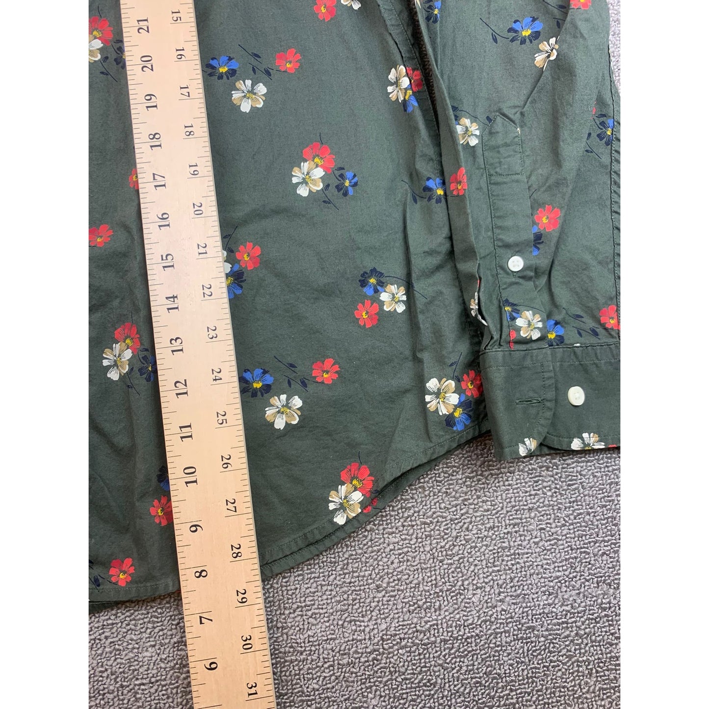 BANANA REPUBLIC Large Green Floral Untucked Fit Long Sleeve Button Down Shirt