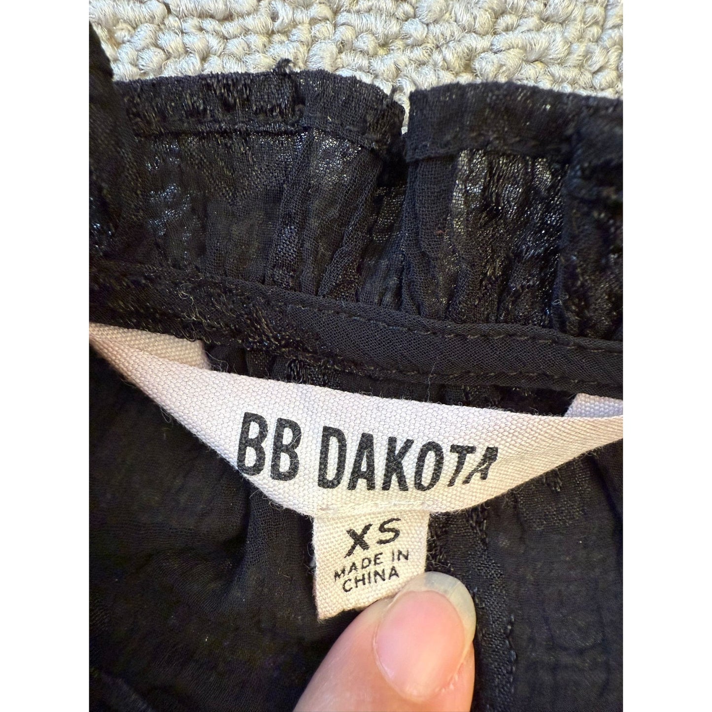BB Dakota Women Extra Small Black Floral Ruffle Sleeve Blouse