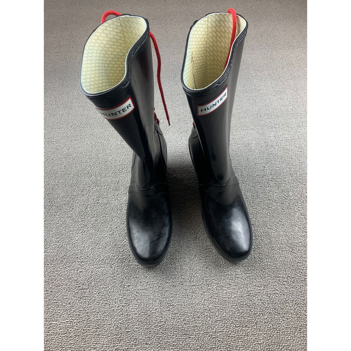 Hunter Women's 7 Black Verbier Wedge Boots Red Lace Up Rubber Rain