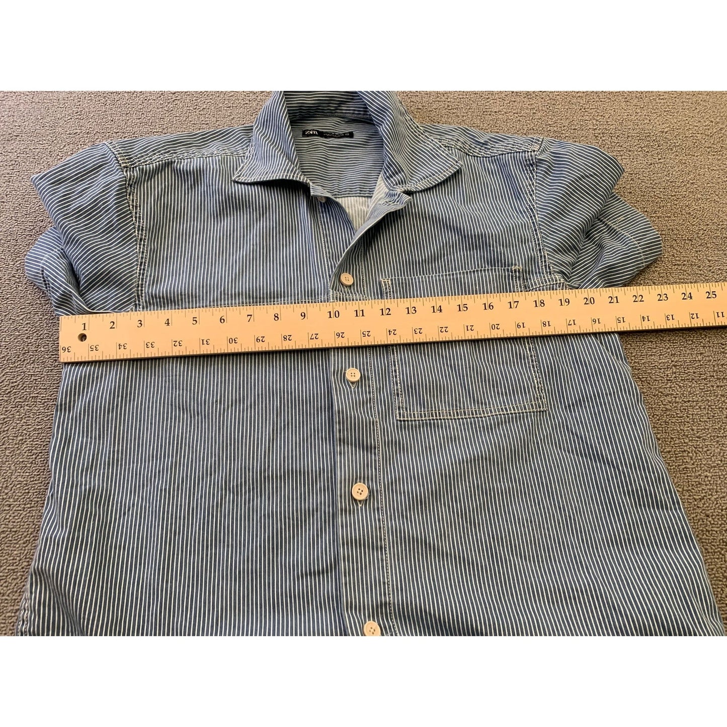 Zara Men's Medium Blue Striped Short Sleeve Button Up Work Shirt