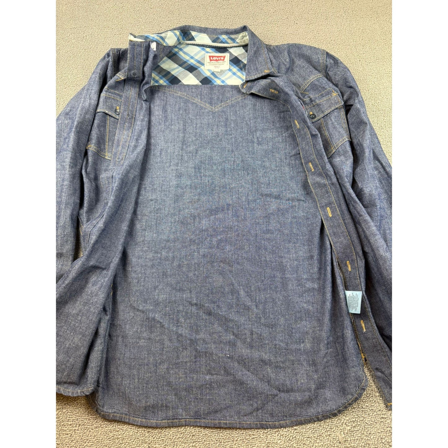 Vintage Levi's Men's Small Blue Denim Western Long Sleeve Button Down Shirt