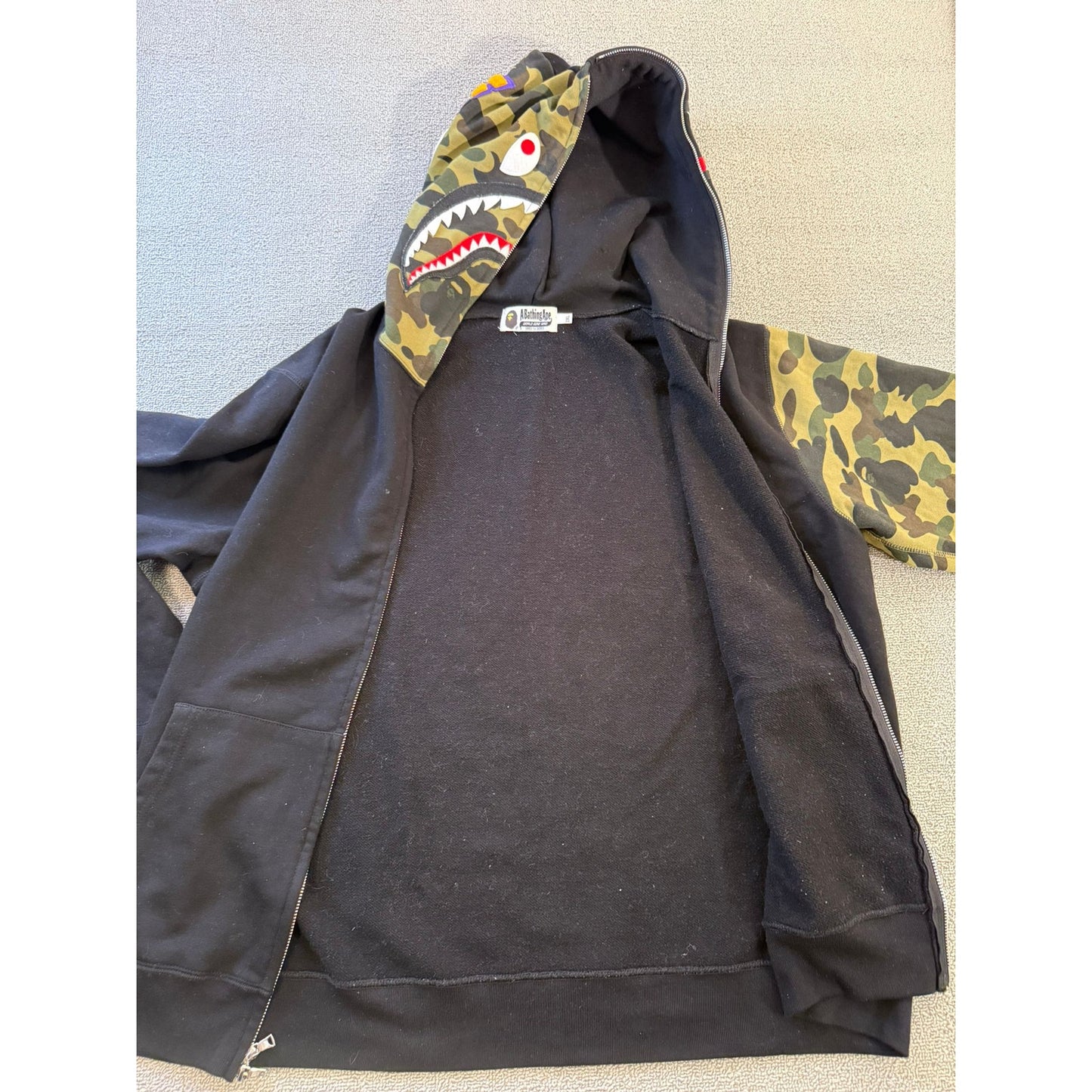 A Bathing Ape BAPE Mens Shark Hoodie 2XL Black Camo Full Zip Jacket