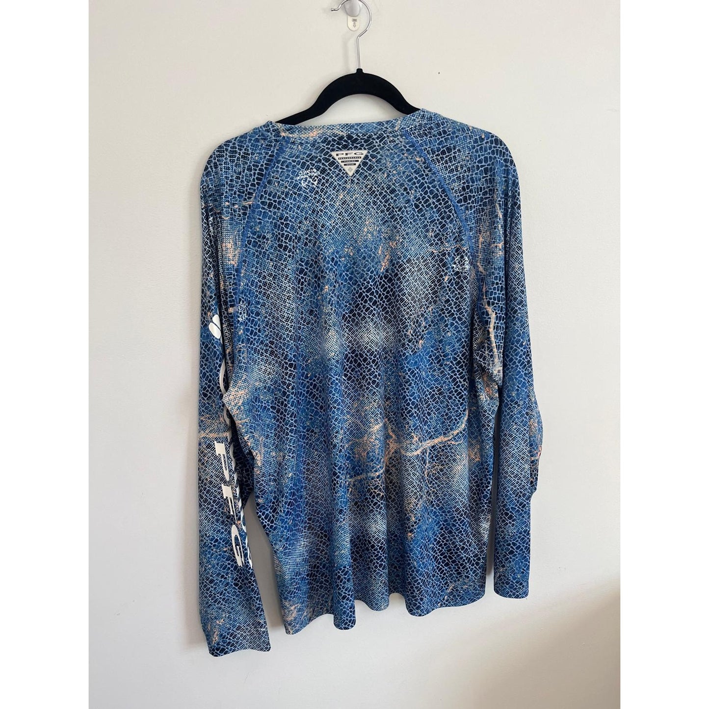Columbia PFG Shirt Men XL Blue Snake Print Long Sleeve Fishing Top