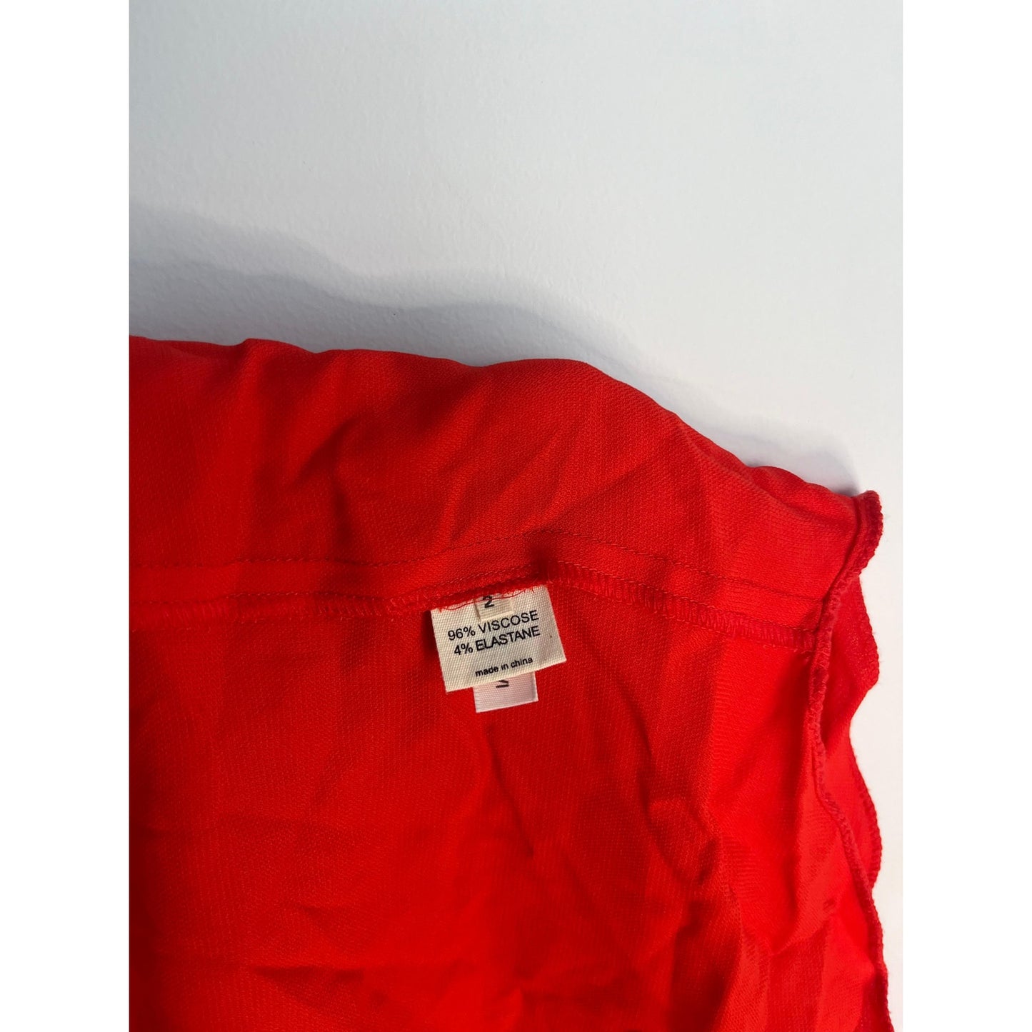 L’Agence Zip Front Tank Top Women Size 2 Red Black Trim Sleeveless Blouse