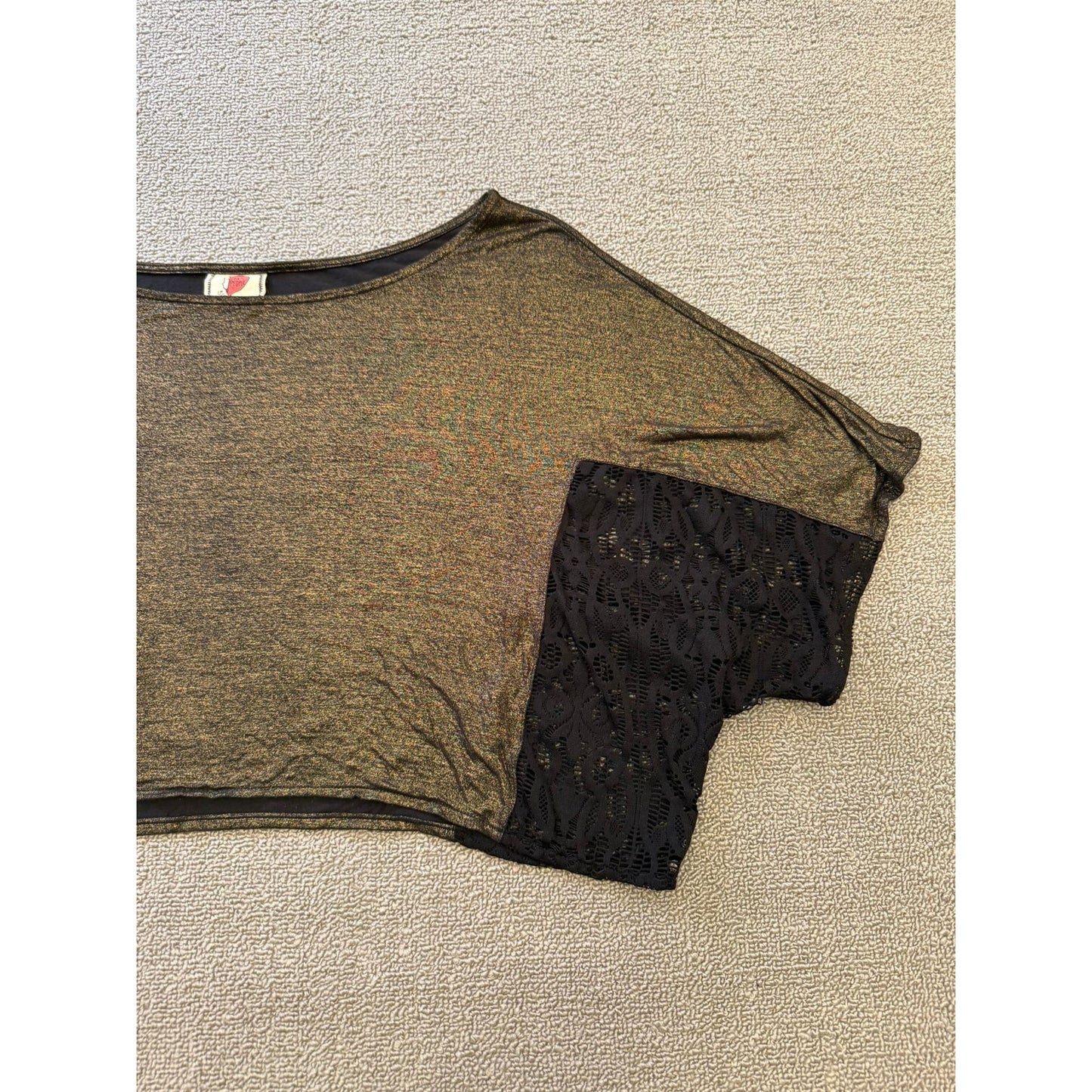 Free People Female Small Petite Black Lace Sleeve Cropped Blouse