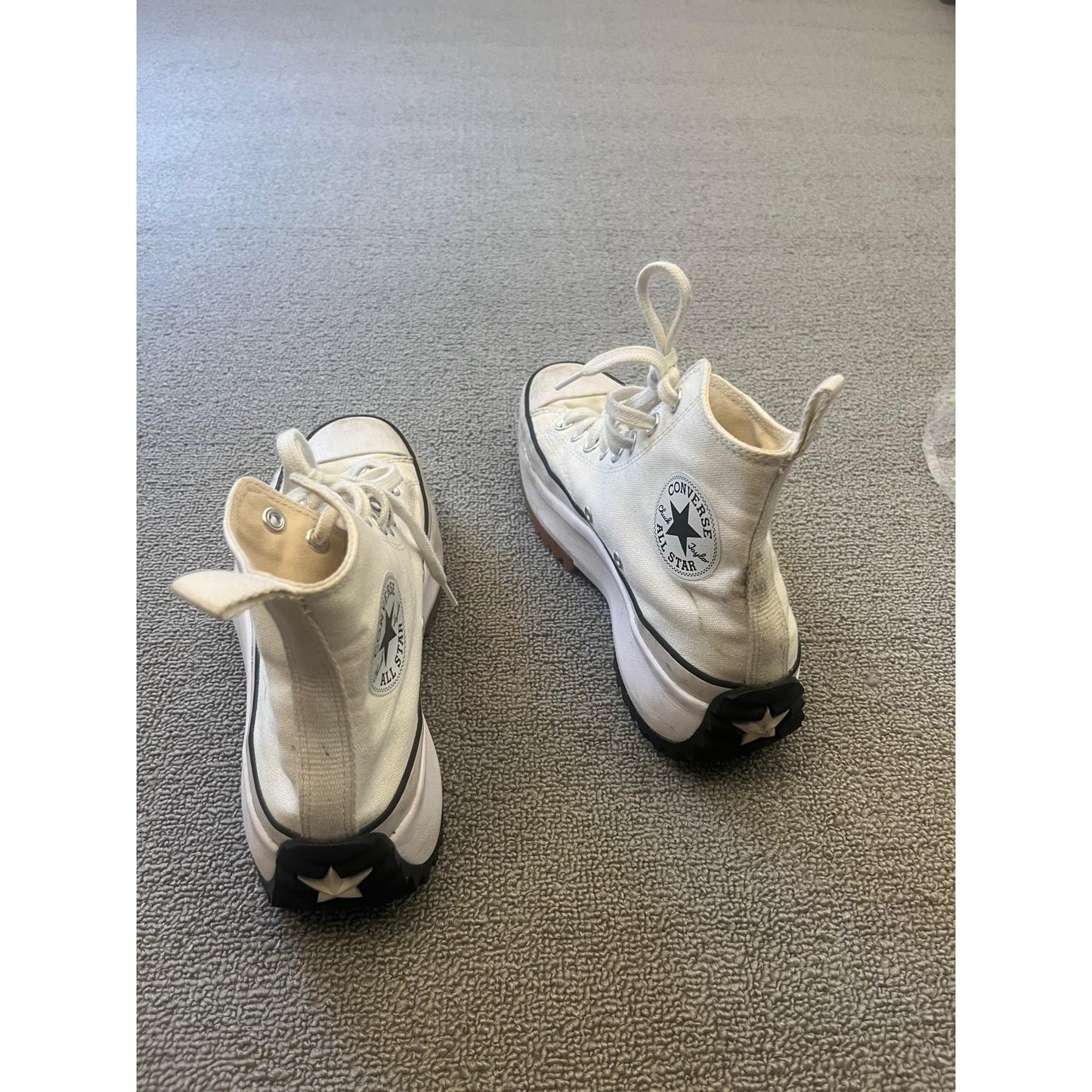 Converse Chuck Taylor Men's 7.5 White High-Top Sneakers