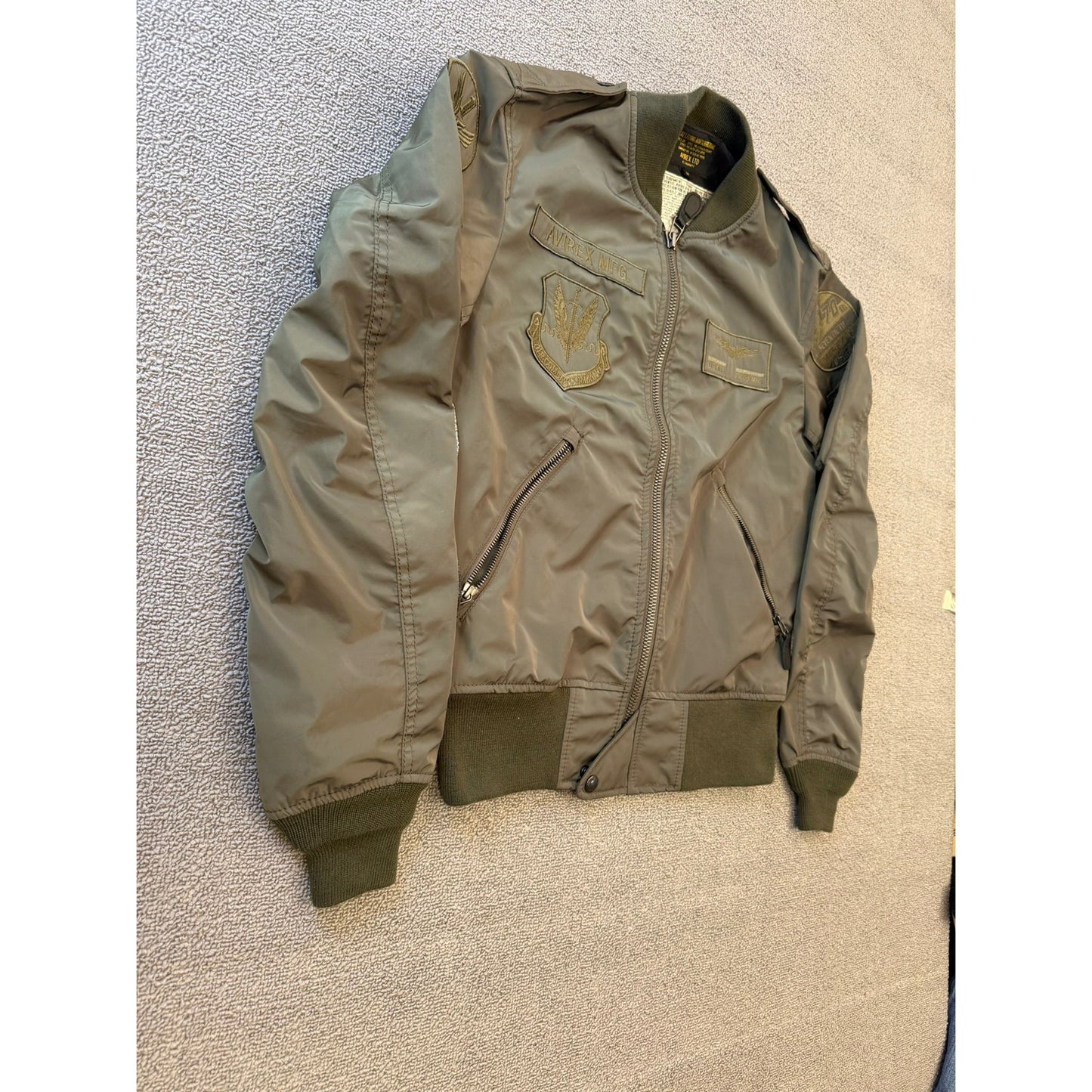 Avirex Men's M Flight Jacket Bomber Military Green Pilot Coat Authentic