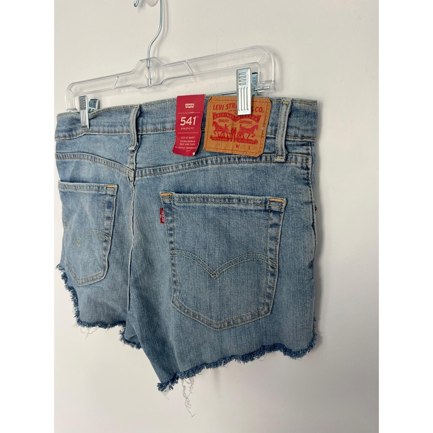 Levis 541 Denim Shorts Women 32 Distressed Raw Hem High Rise