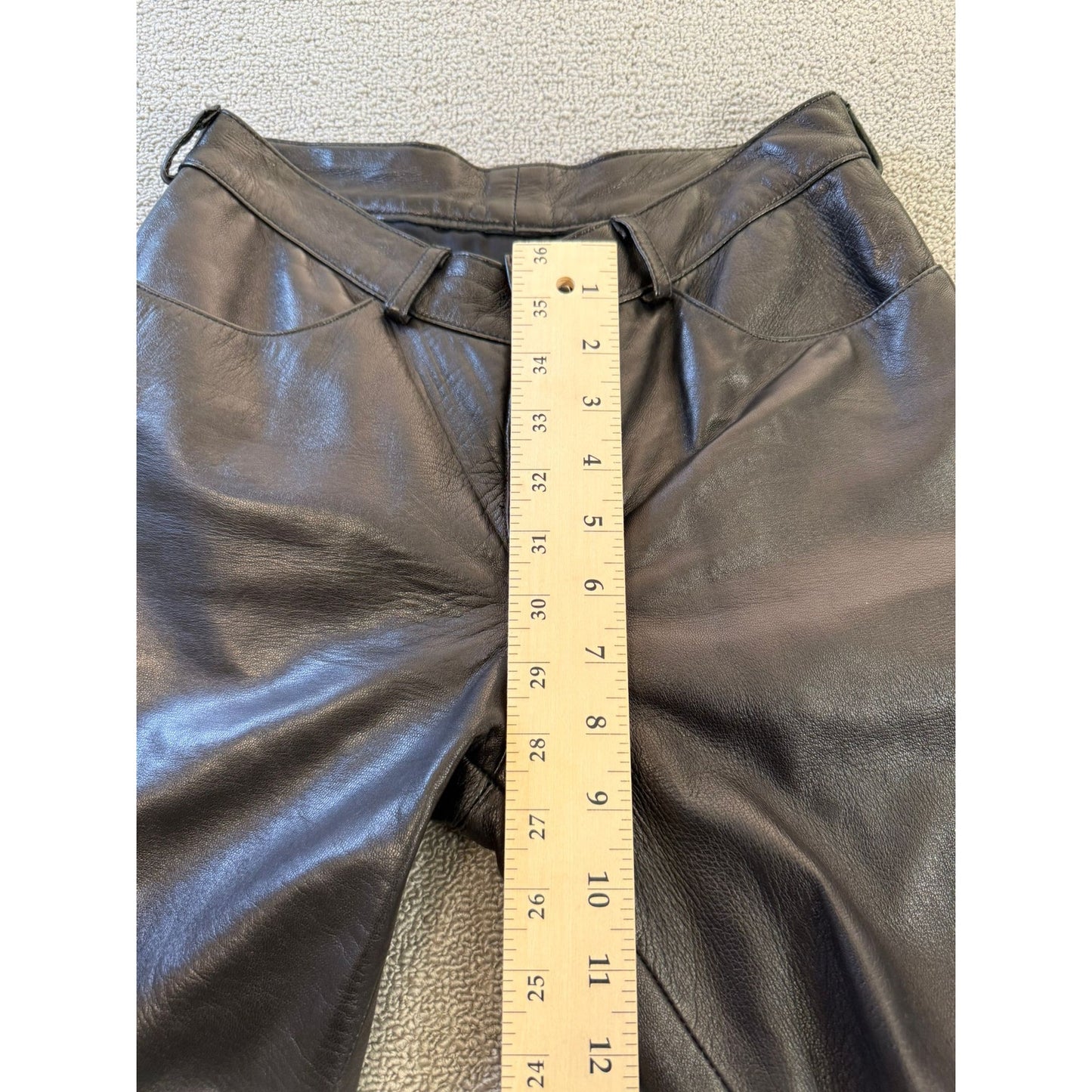 Stylish INTERMIX NEW YORK Women'sPants Size 6 Bootcut