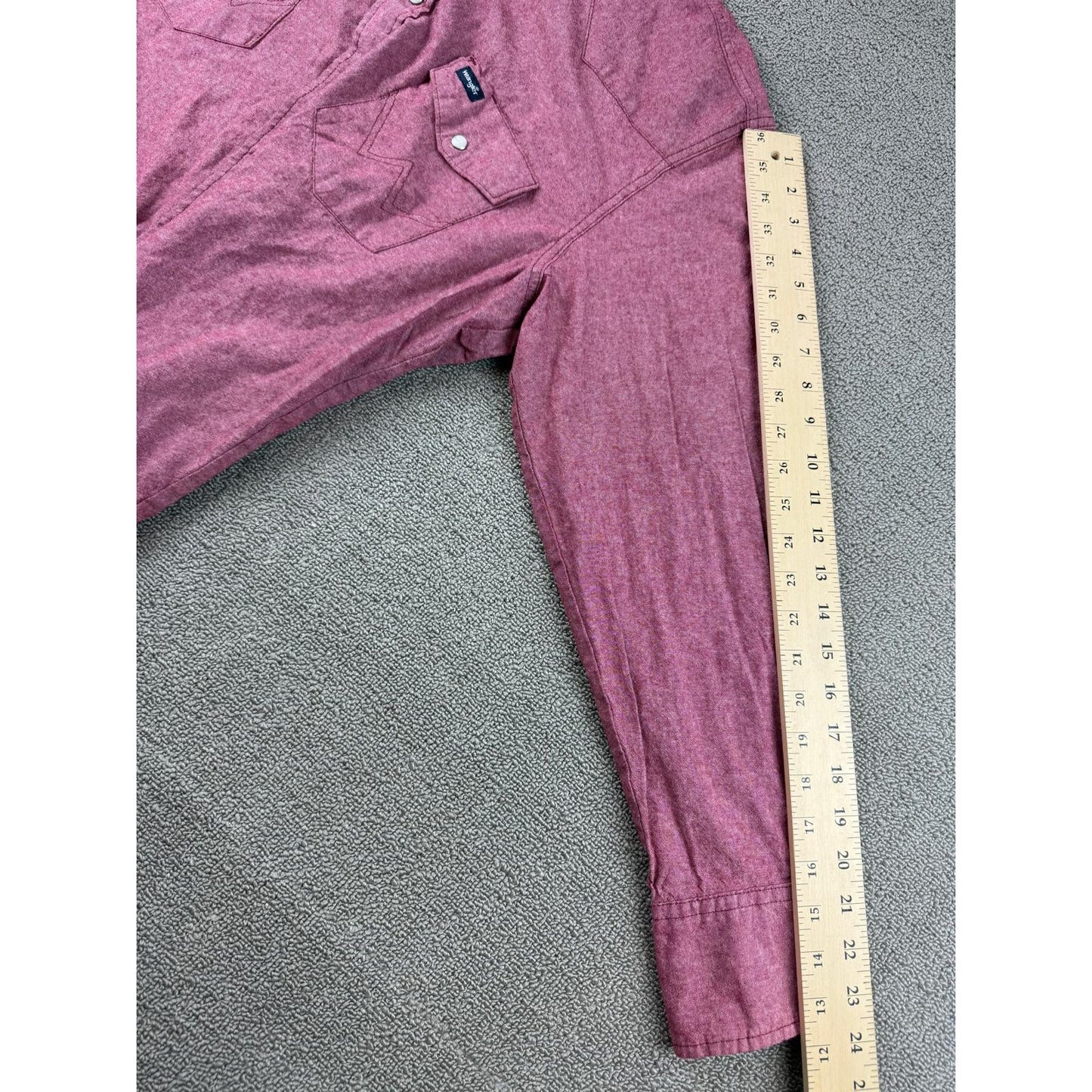Wrangler Men XL Red Shirt Long Sleeves Western Button Snap Closure Rough Collar