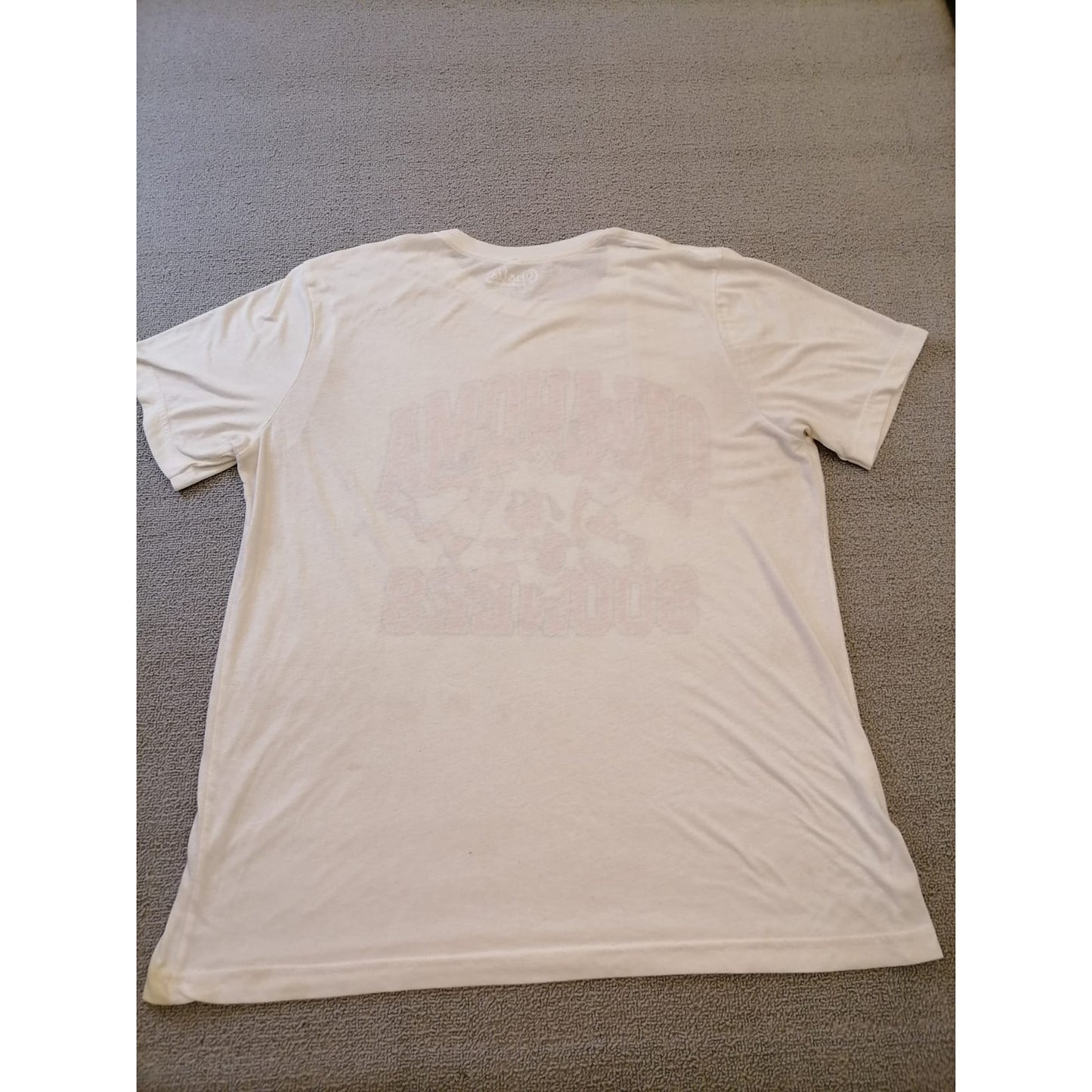 Opolis XL Male White Oklahoma Sooners NCAA Collegiate Team Graphic Tee