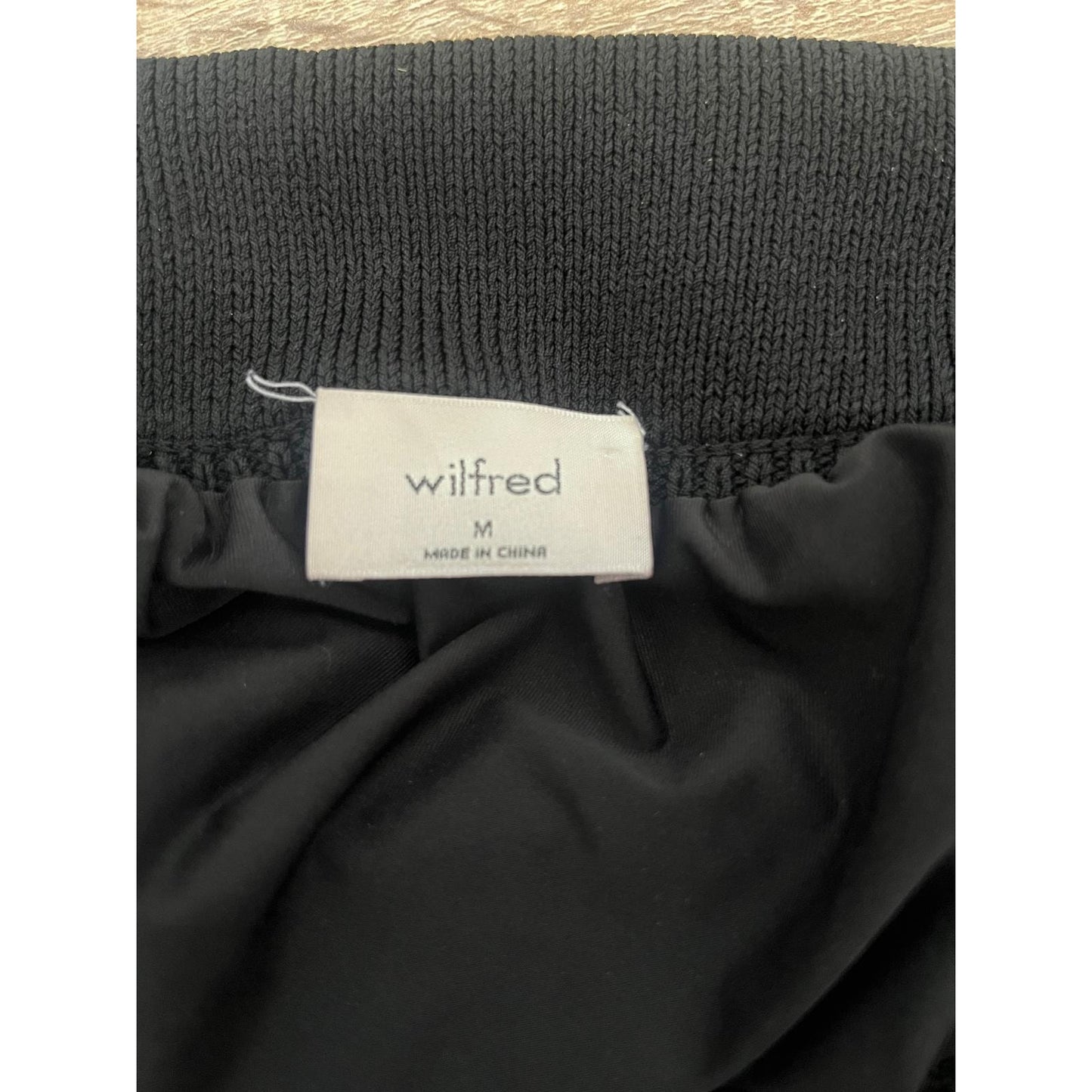 Aritzia Wilfred Skirt Women M Black Knit Crochet Textured Midi Boho