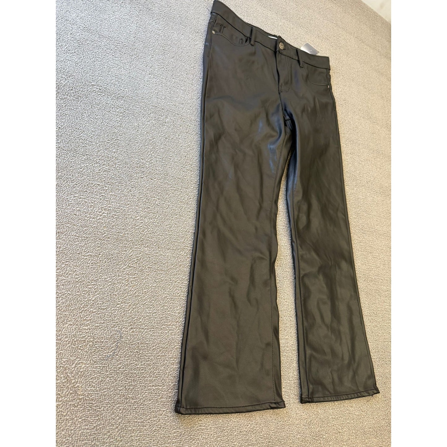ZARA Women's Size 6 Black Faux Leather Mini Flare Pants