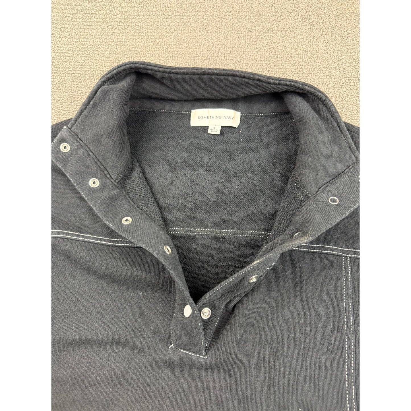 Something Navy Women Small Black Cropped Sweatshirt Contrast Stitching