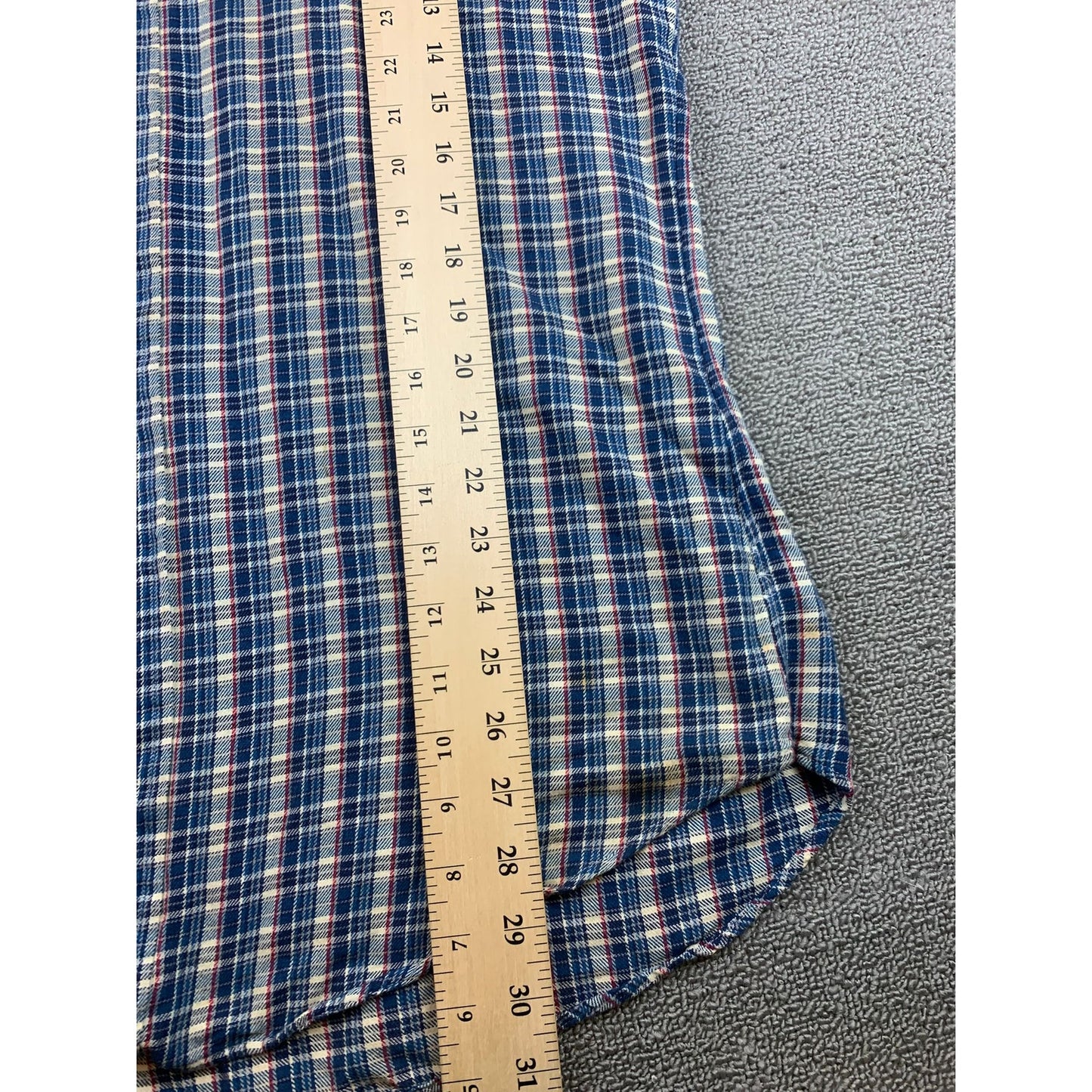 Ralph Lauren Men's Medium Classic Fit Checked Long Sleeve Button Down Polo Shirt