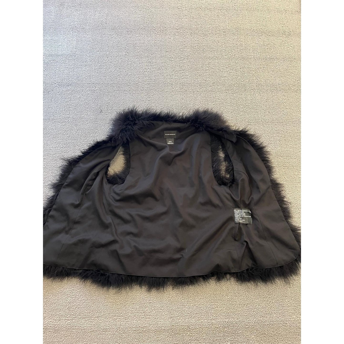 Club Monaco Womens XS Black Feather Vest Chic Outerwear Stylish