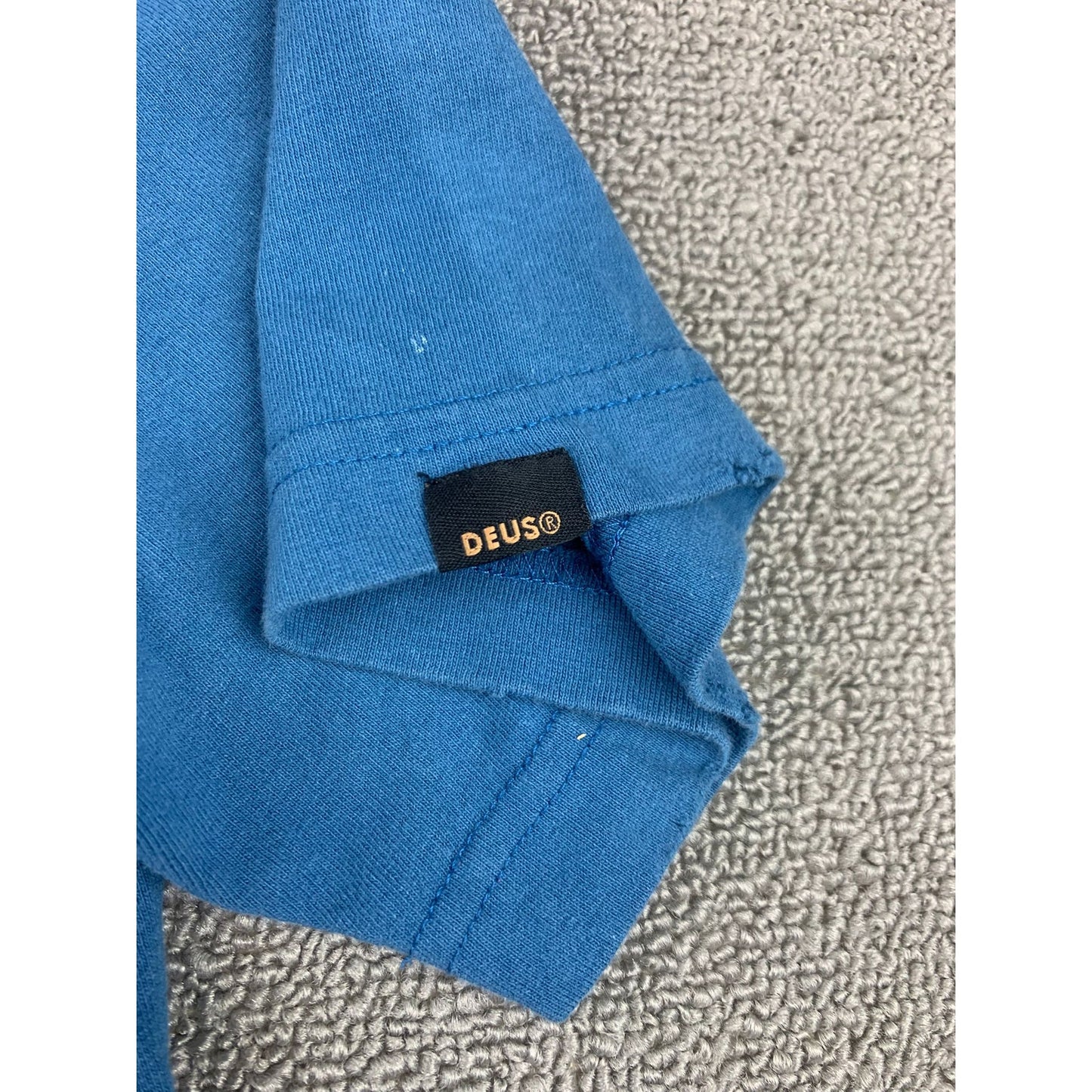 Deus Ex Machina Men's XS Blue Pocket Crew Neck T-Shirt