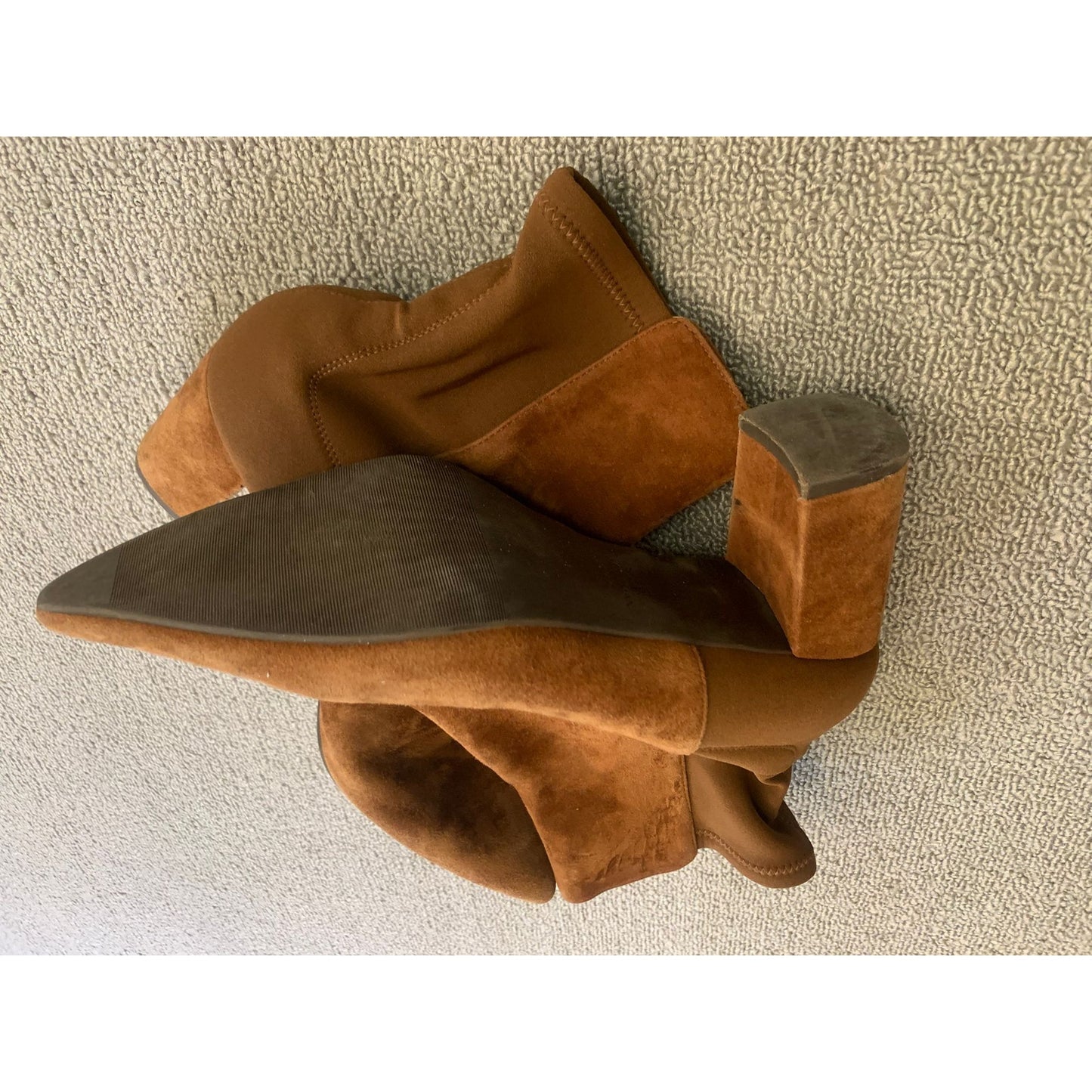 LONNIE Stuart Weitzman Women 7 Brown Suede Ankle Boots