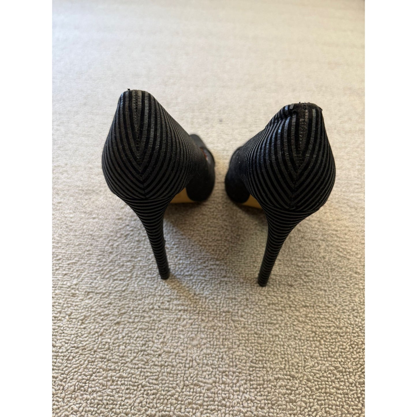 EXPRESS Women's Size 8 Black Ribbed Pointed Toe D'Orsay Stiletto Heels