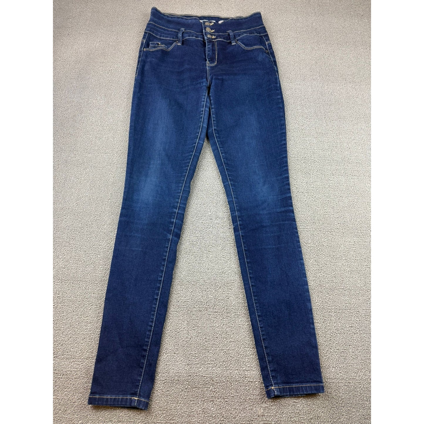 Ymi Wanna Betta Butt Women's Size 7 Dark Blue High Rise Jeans