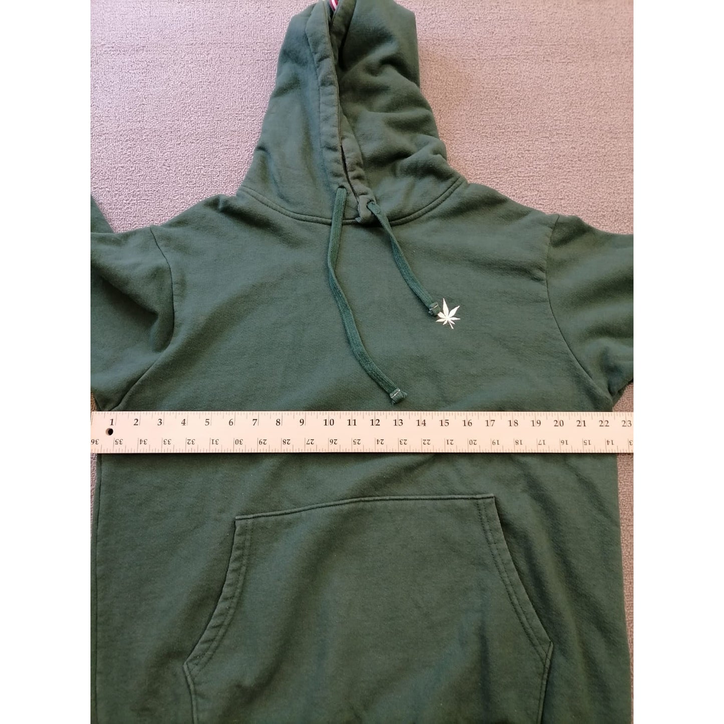 BOAST Men M Green Pullover Hoodie Sporty Comfort  Signature Cannabis Leaf Logo