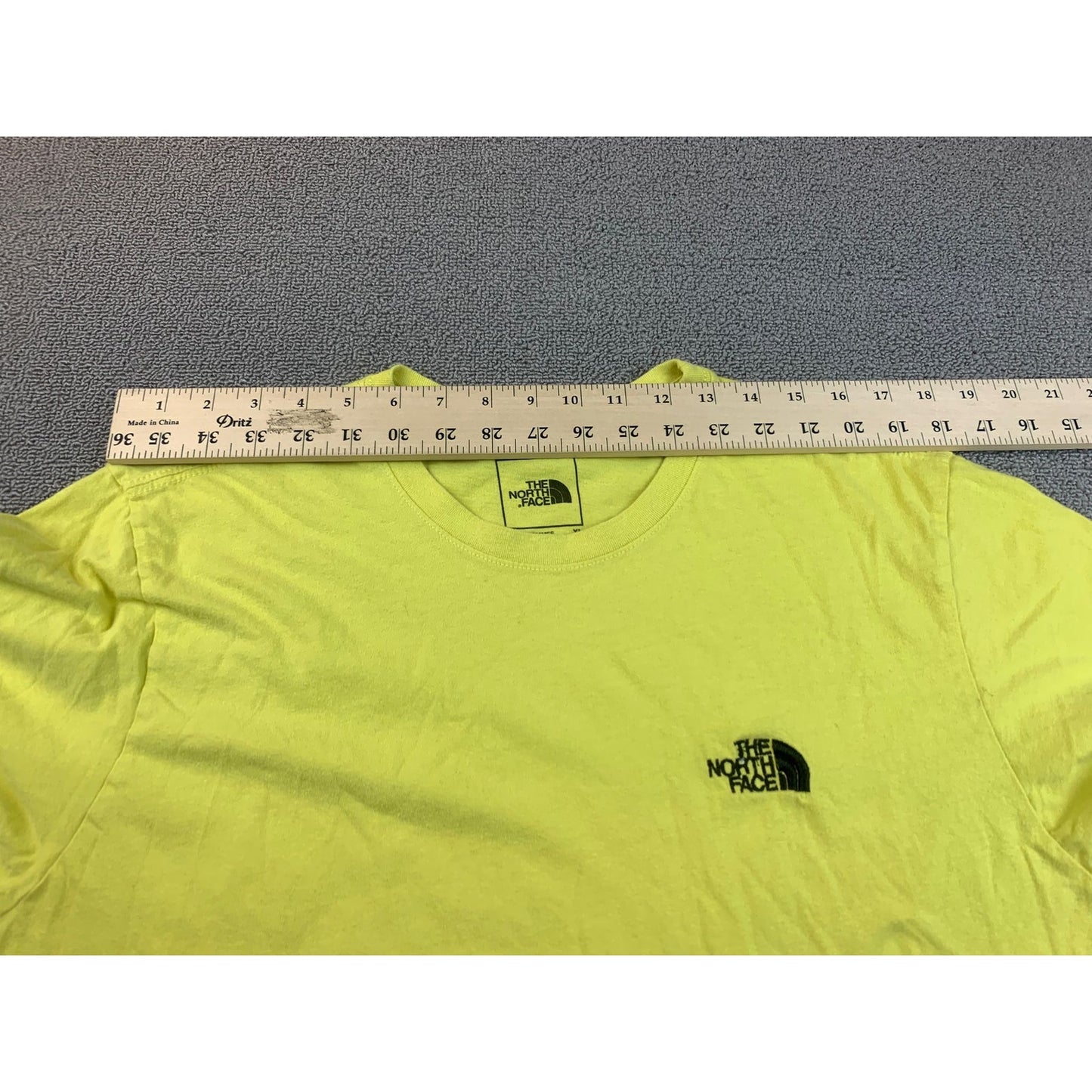 The North Face Men's XL Yellow Logo Graphic T-Shirt Crewneck