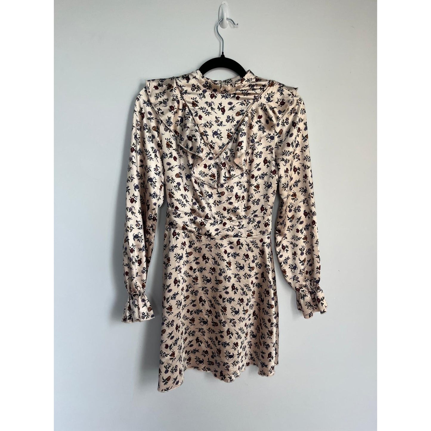 Laura Ashley Urban Outfitters floral satin wrap dress women XS pink long sleeve