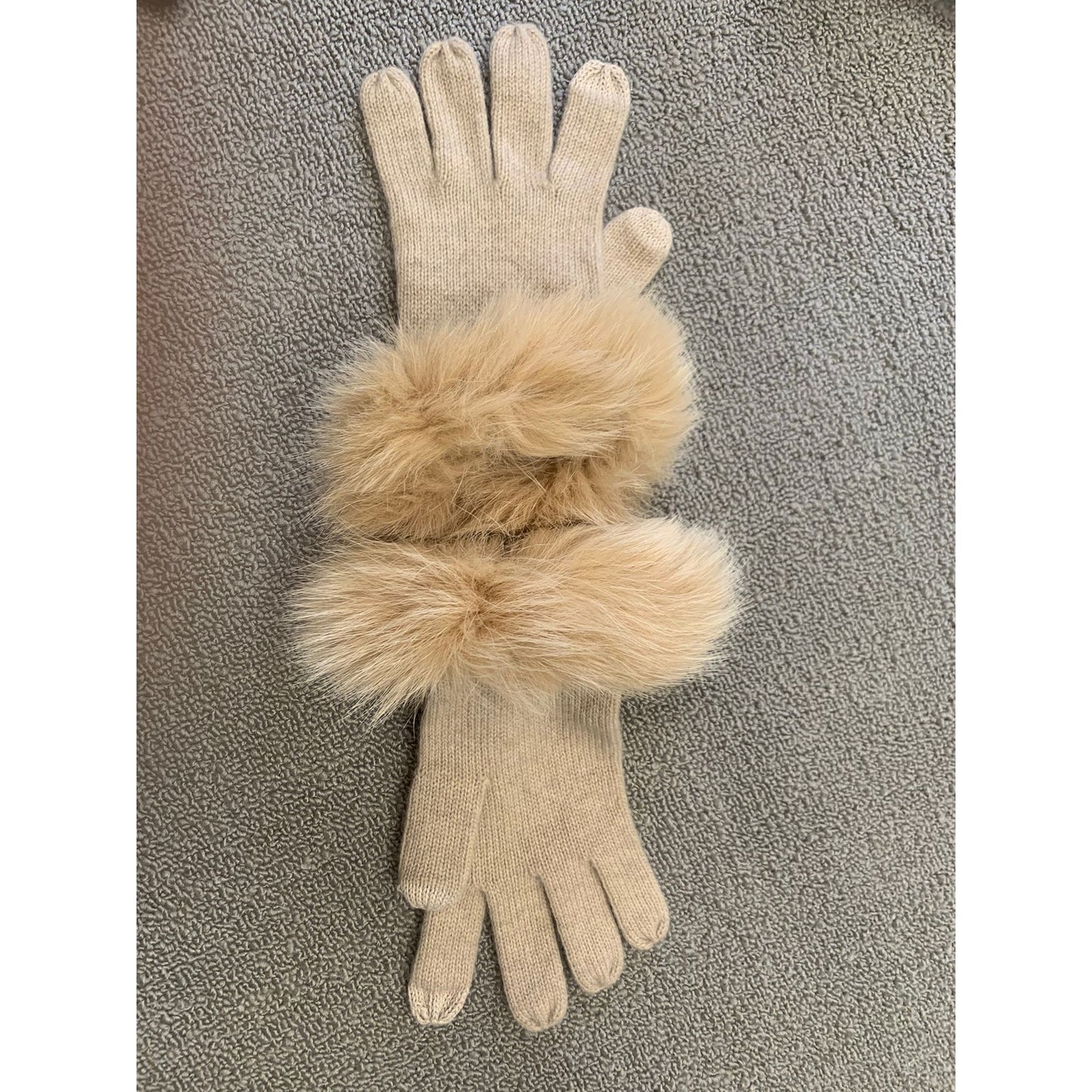 Sofia Cashmere Womens One Size Beige 100% Cashmere Gloves With Real Fur Trim