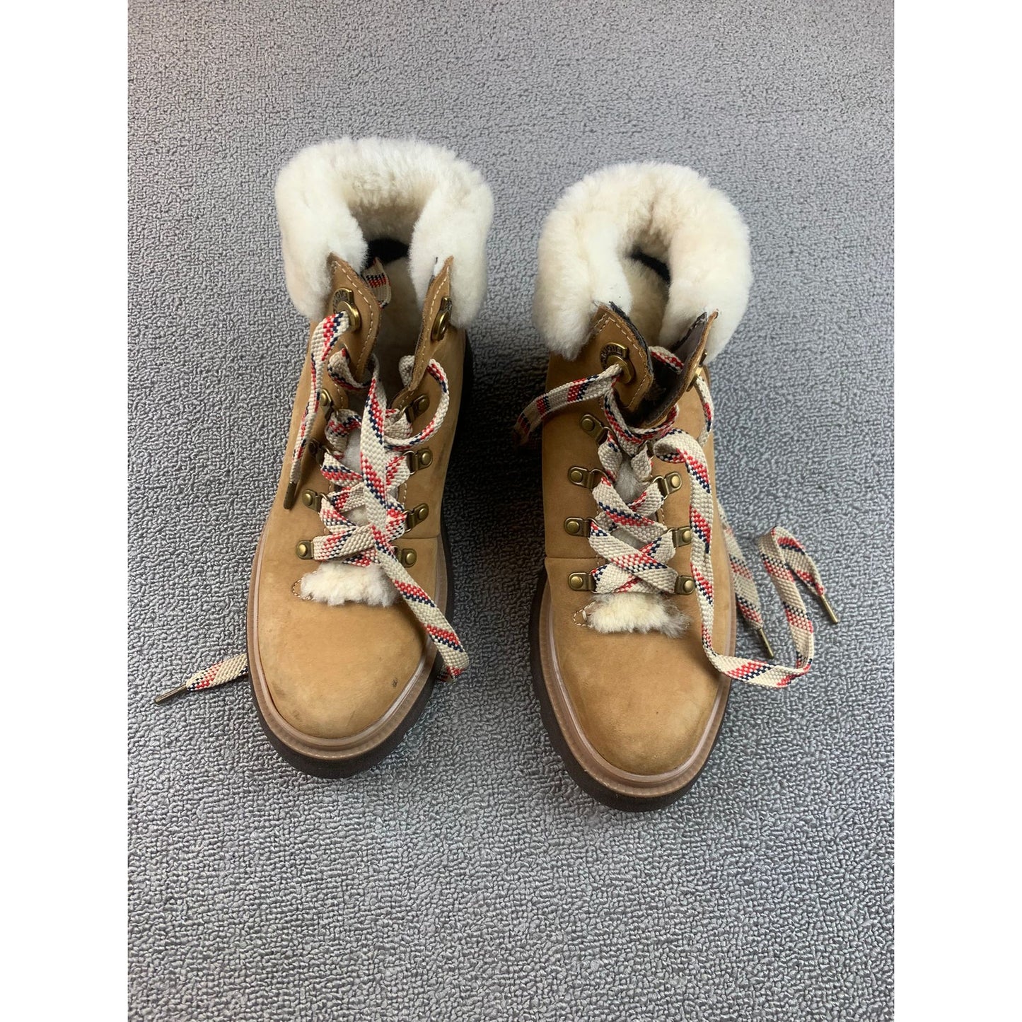 Bionica 8M Tan White Suede Faux Fur Lace Up Winter Hiking Boots