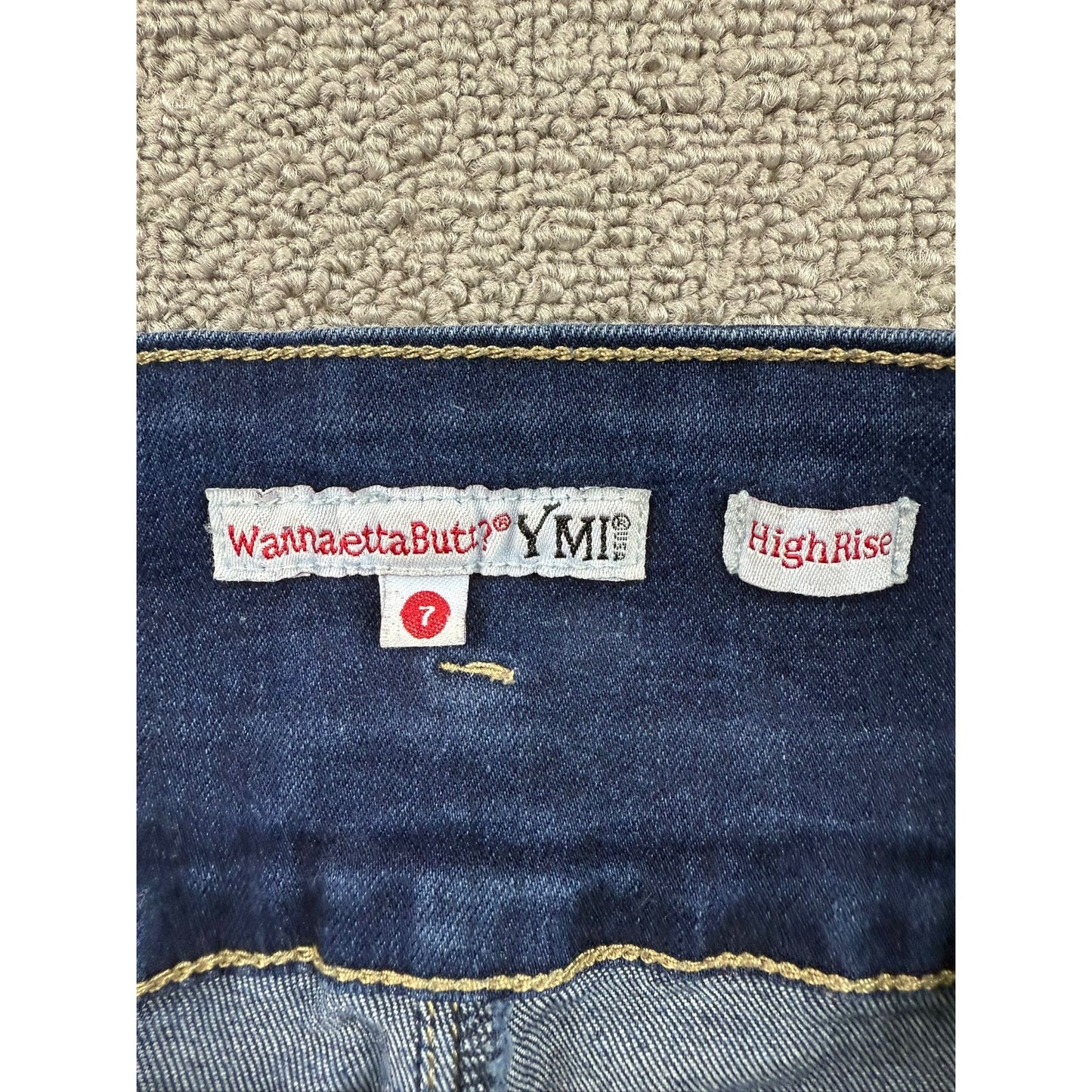 Ymi Wanna Betta Butt Women's Size 7 Dark Blue High Rise Jeans